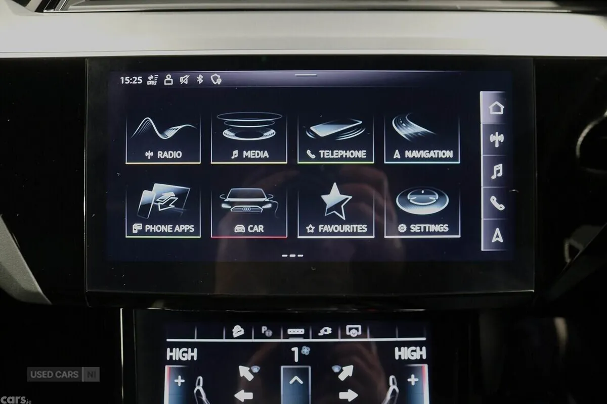 Audi Q8 SUV, Electric, 2023, Black