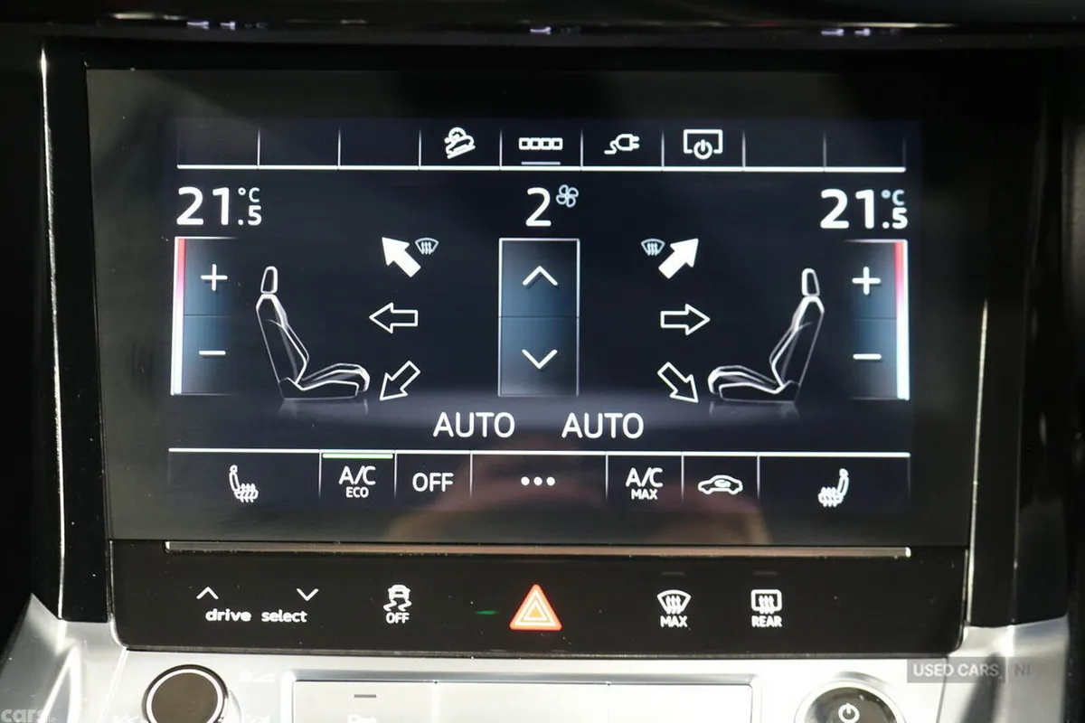 Audi Q8 SUV, Electric, 2024, Blue
