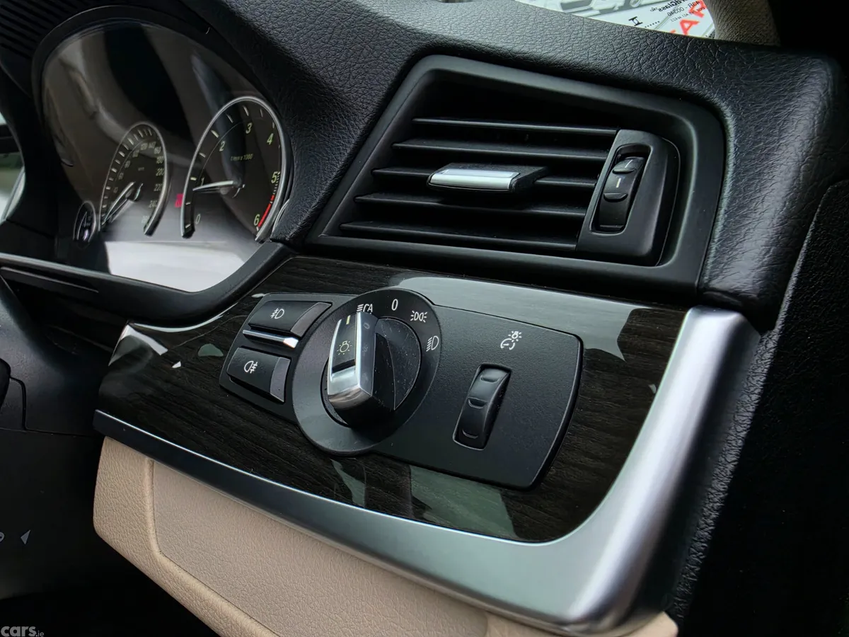 BMW 5-Series Estate, Diesel, 2015, Brown