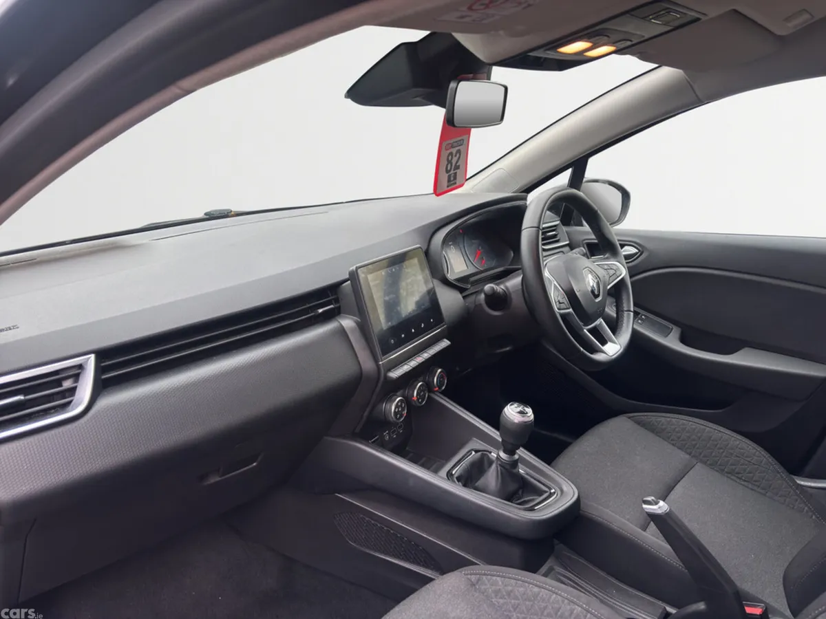 Renault Clio Hatchback, Petrol, 2022, Black