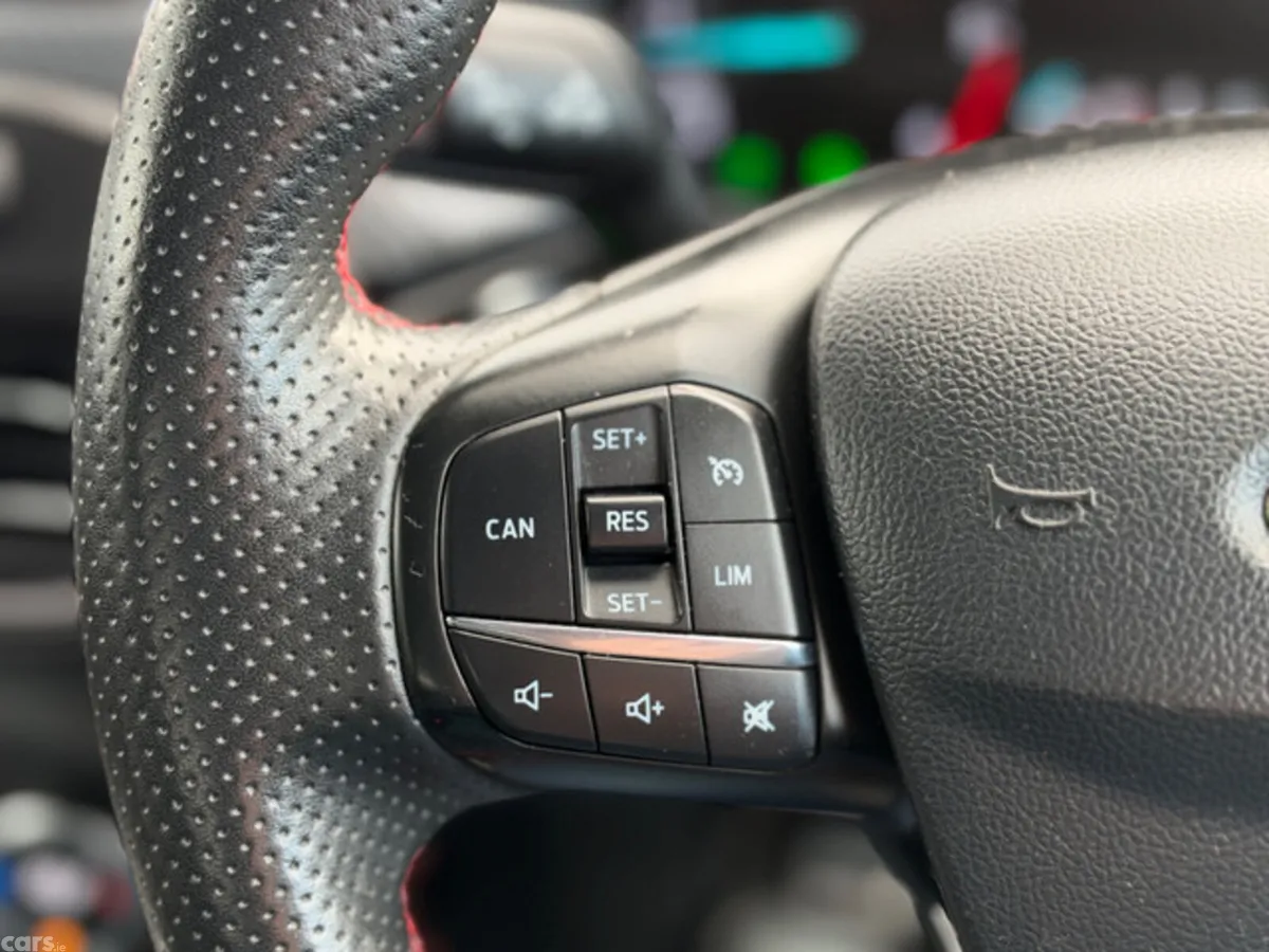 Ford Focus Hatchback, Diesel, 2019, Black