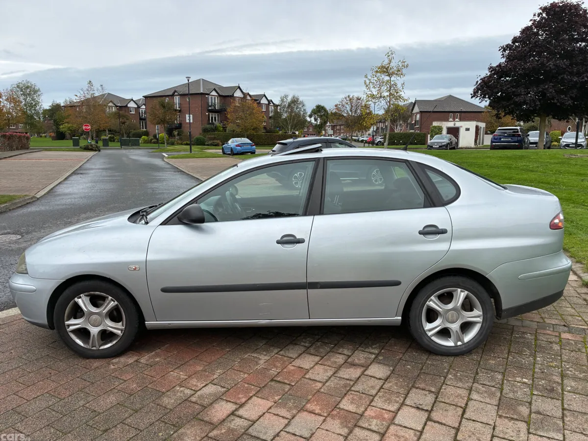 SEAT Cordoba Saloon, Petrol, 2008, Silver