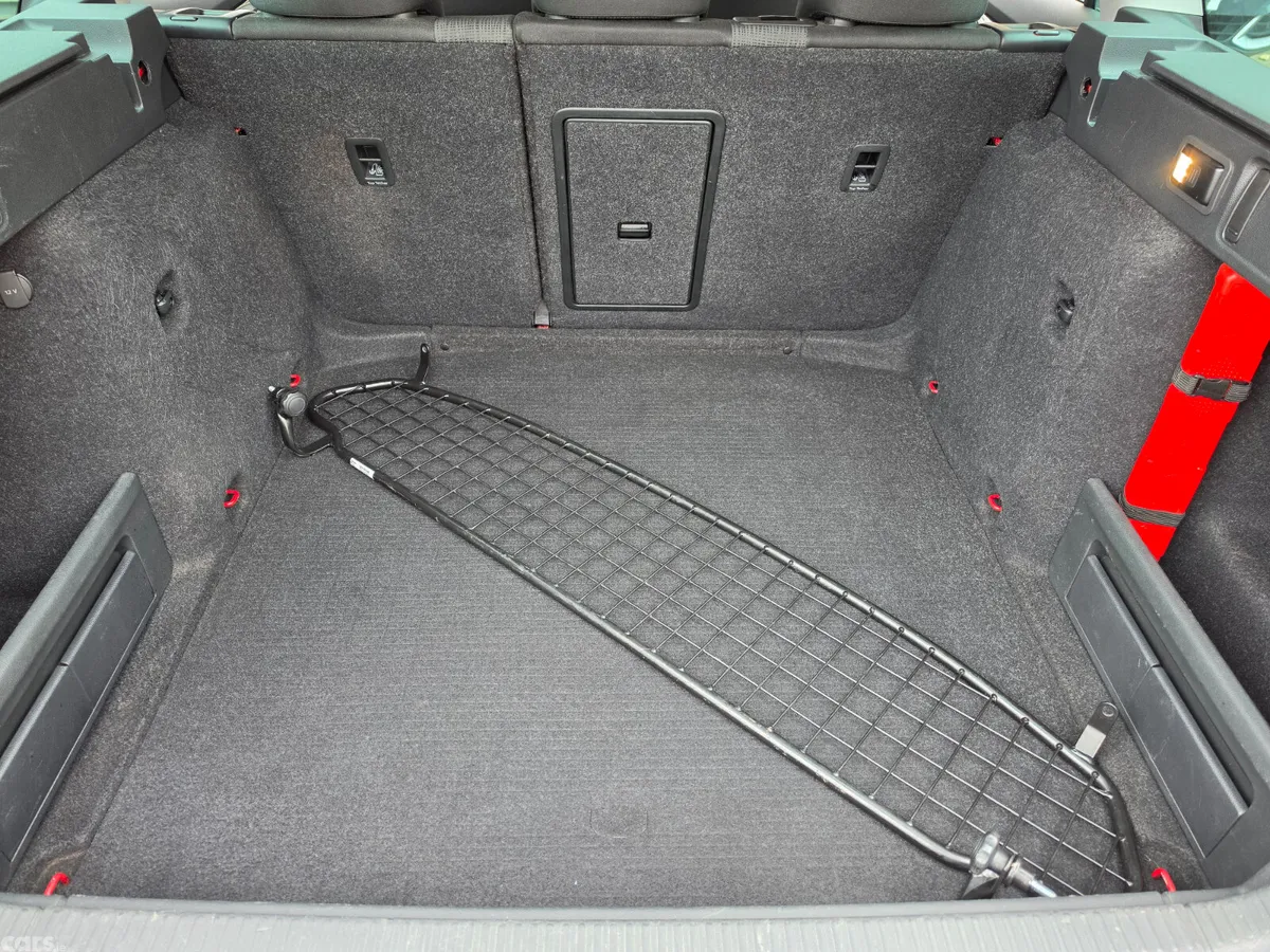 Skoda Octavia Estate, Petrol, 2018, Red
