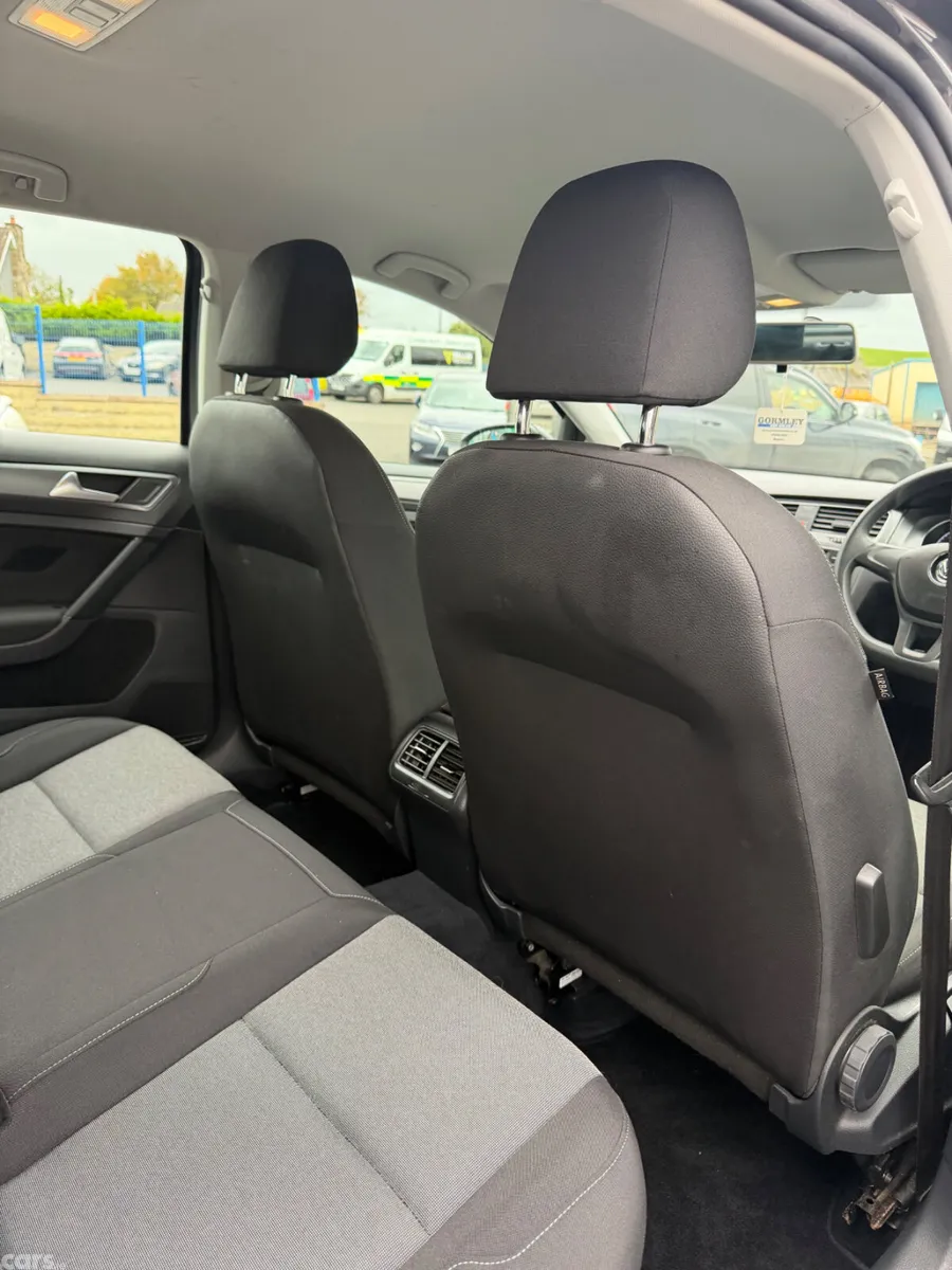 Volkswagen Golf Hatchback, Diesel, 2017, Grey