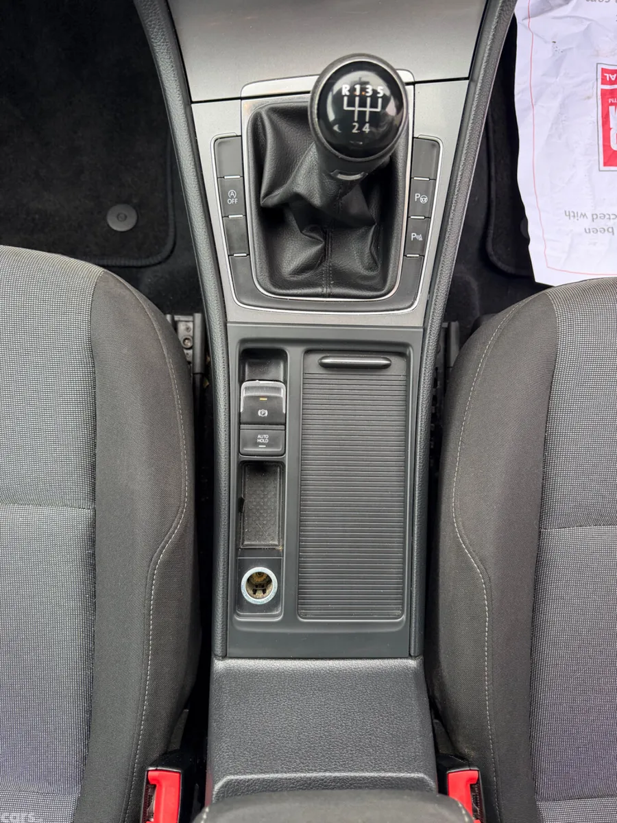 Volkswagen Golf Hatchback, Diesel, 2017, Grey