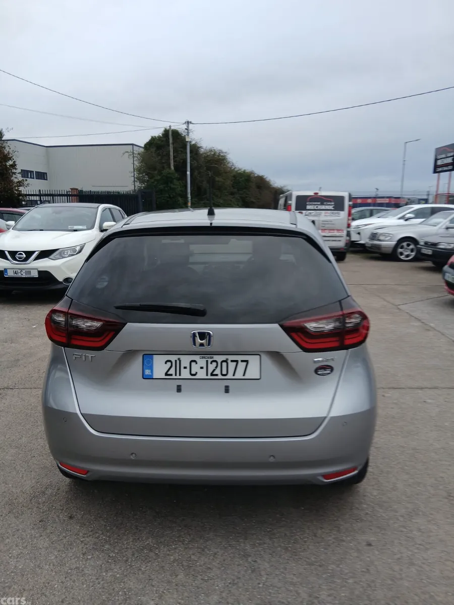 Honda Fit Hatchback, Petrol Hybrid, 2021, Silver