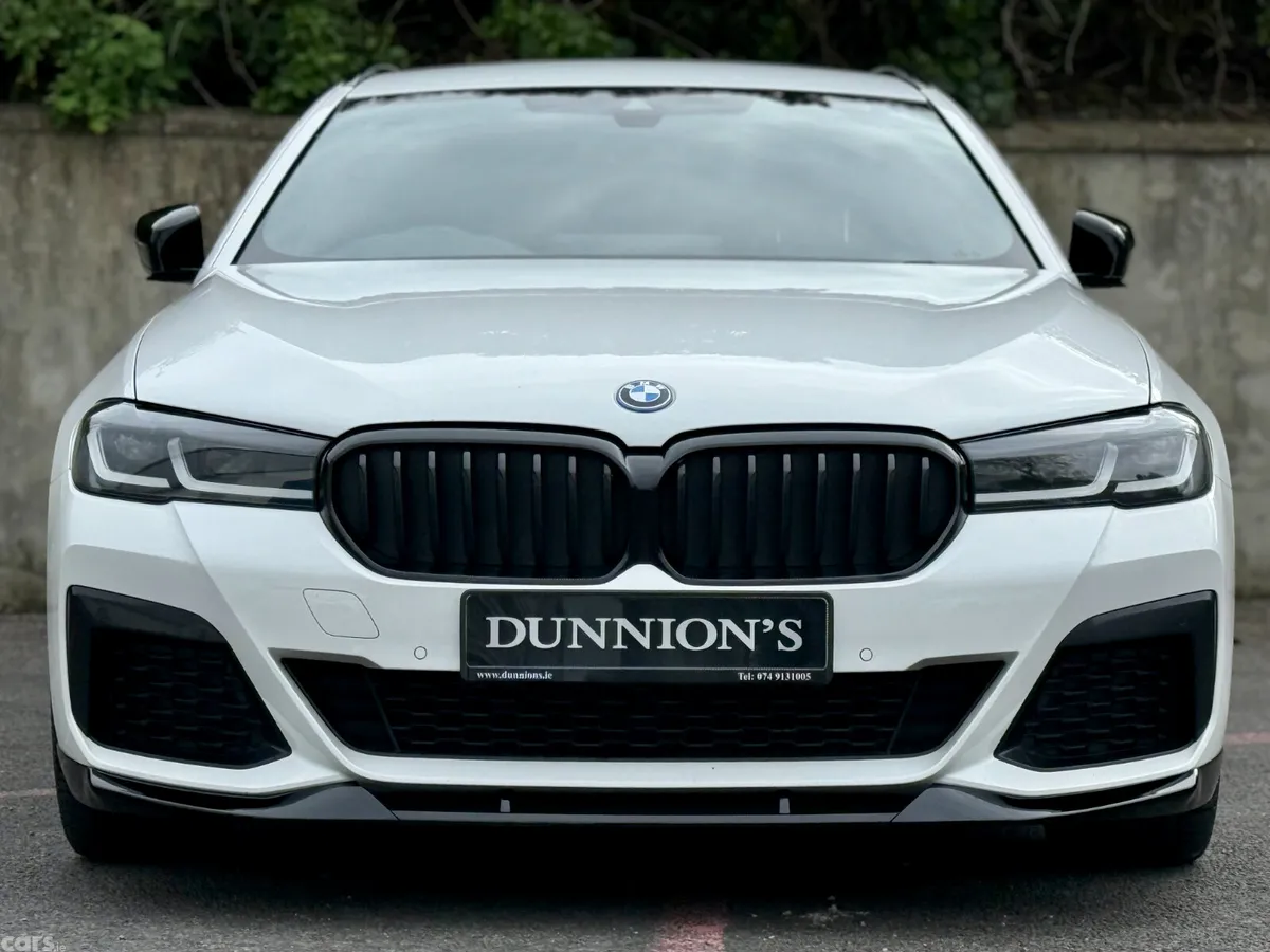 BMW 5-Series Estate, Petrol Hybrid, 2023, White