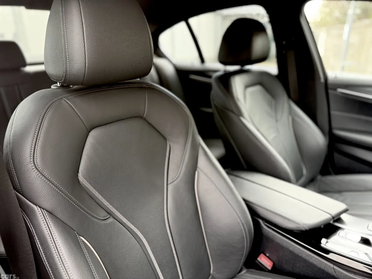 BMW 5-Series Estate, Petrol Hybrid, 2023, White