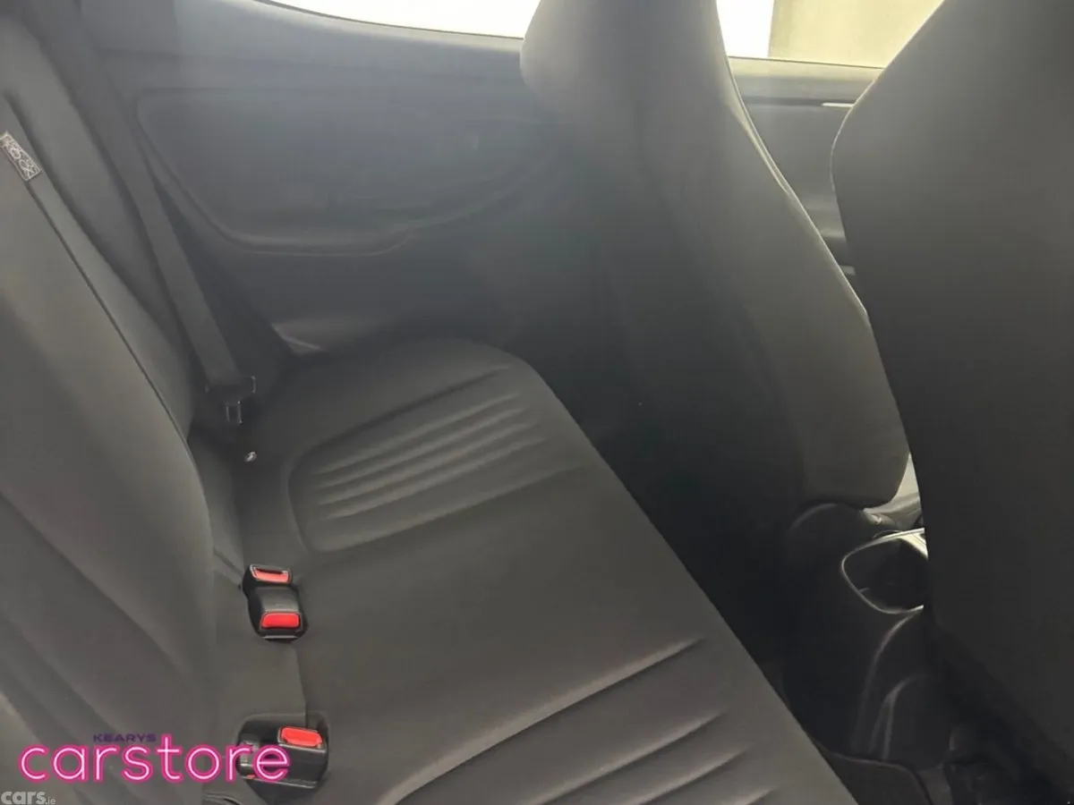 Toyota Yaris Hatchback, Petrol Hybrid, 2021, Brown