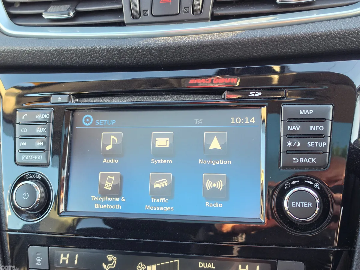 Nissan Qashqai MPV, Diesel, 2018, Brown