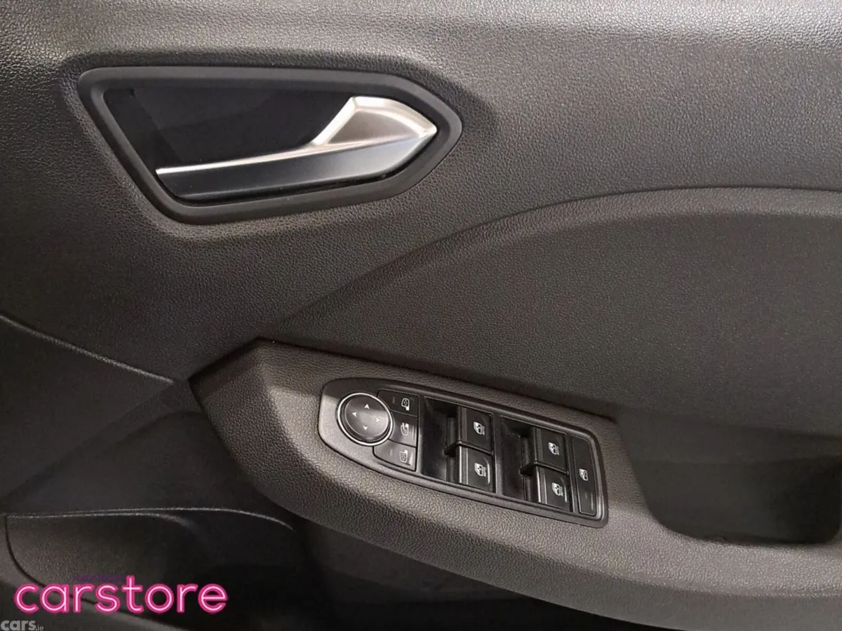 Renault Clio Hatchback, Petrol, 2024, Grey