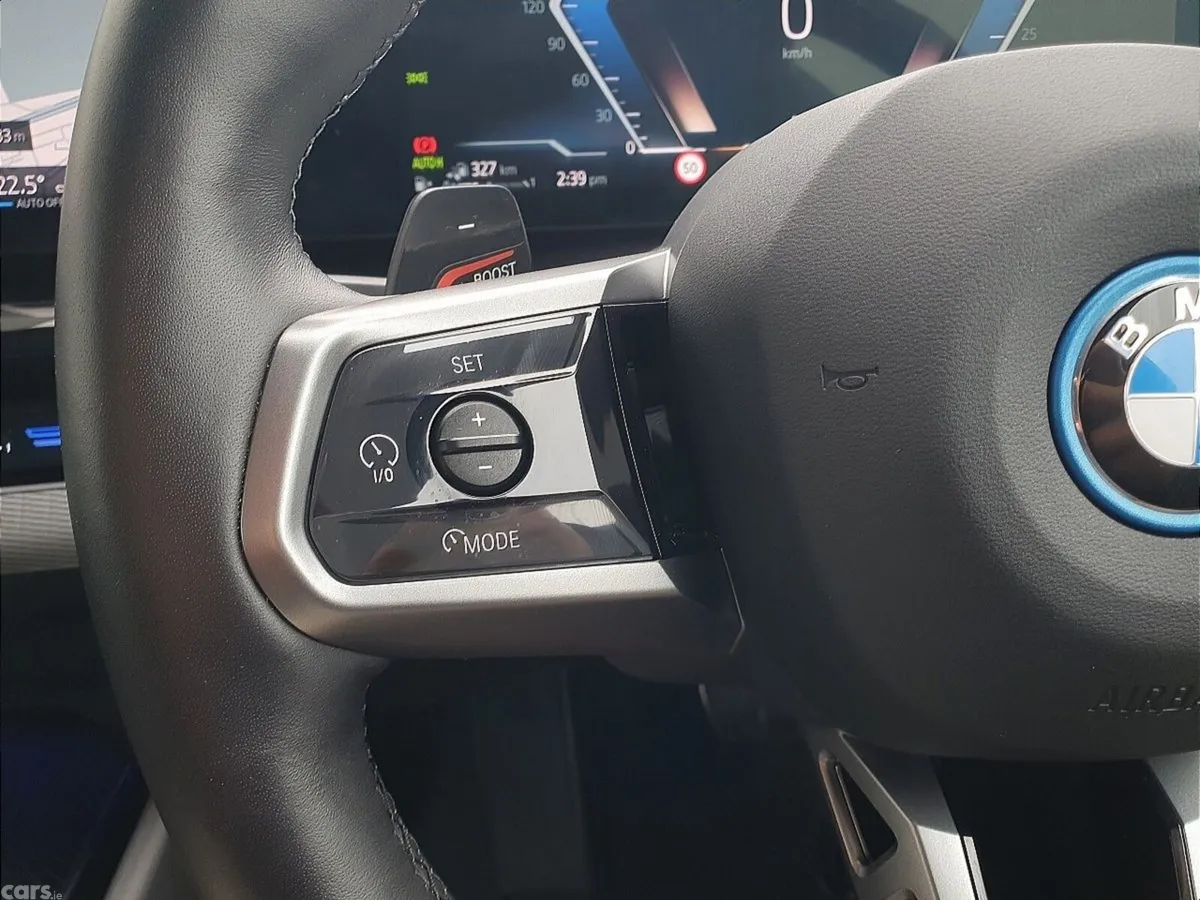 BMW 5-Series Saloon, Petrol Plug-in Hybrid, 2024, Green