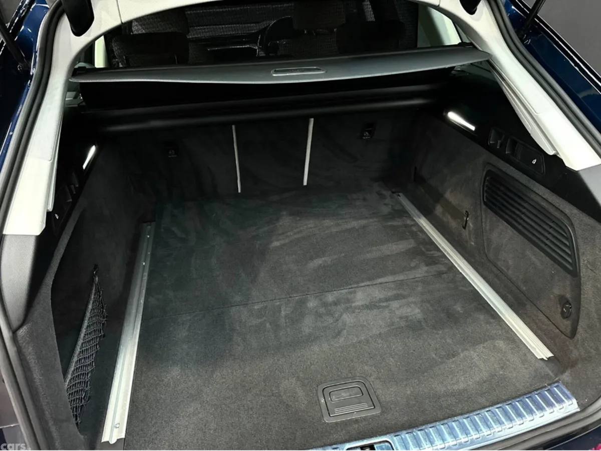 Audi A6 Estate, Diesel, 2023, Blue
