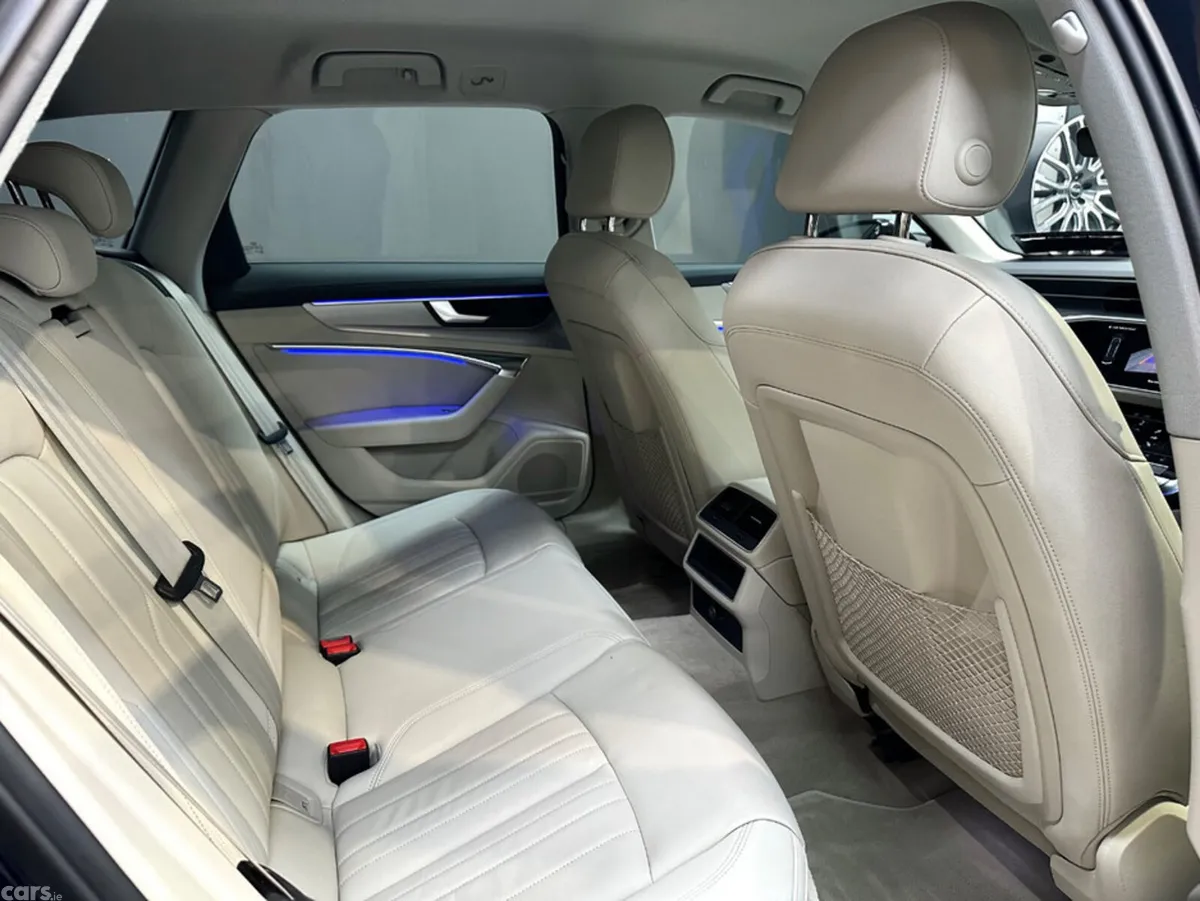 Audi A6 Estate, Diesel, 2023, Blue