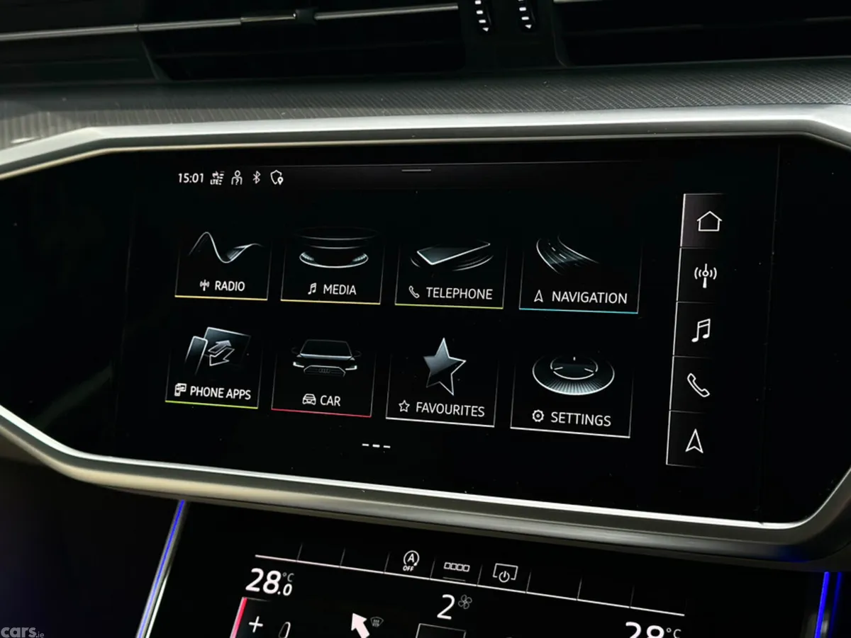 Audi A6 Estate, Diesel, 2023, Blue