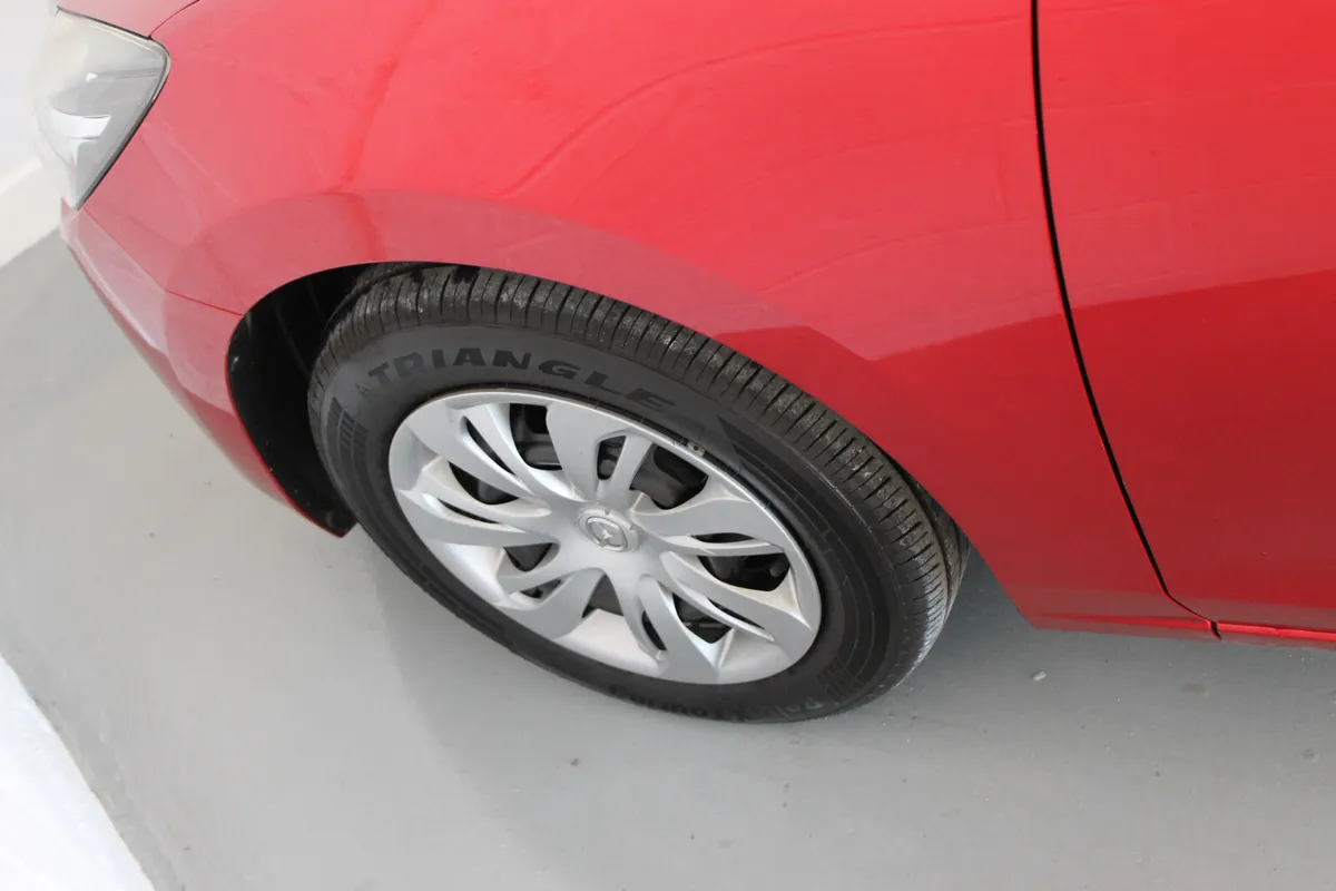 Mazda Mazda2 Hatchback, Petrol, 2016, Red