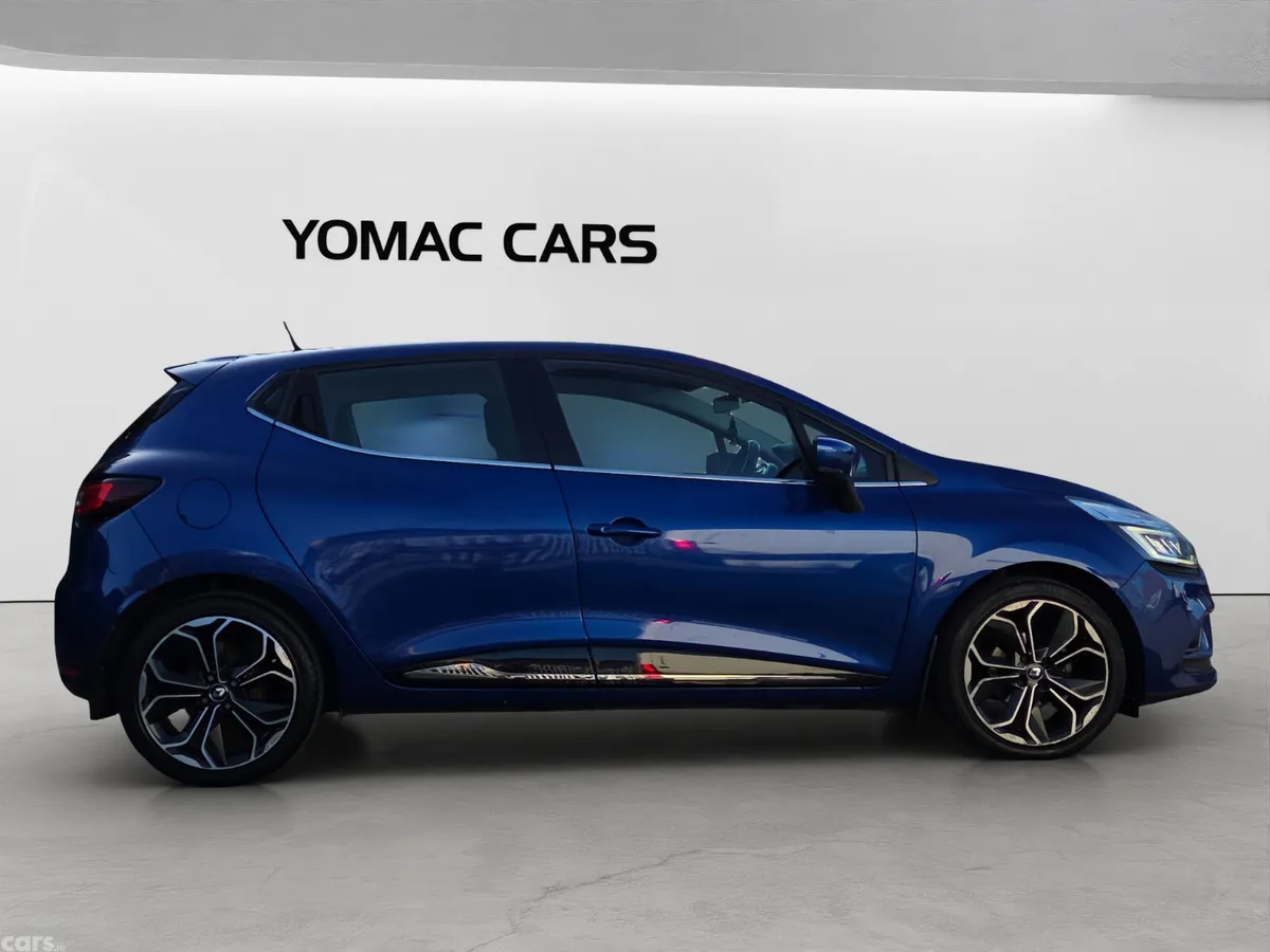 Renault Clio Hatchback, Petrol, 2018, Blue