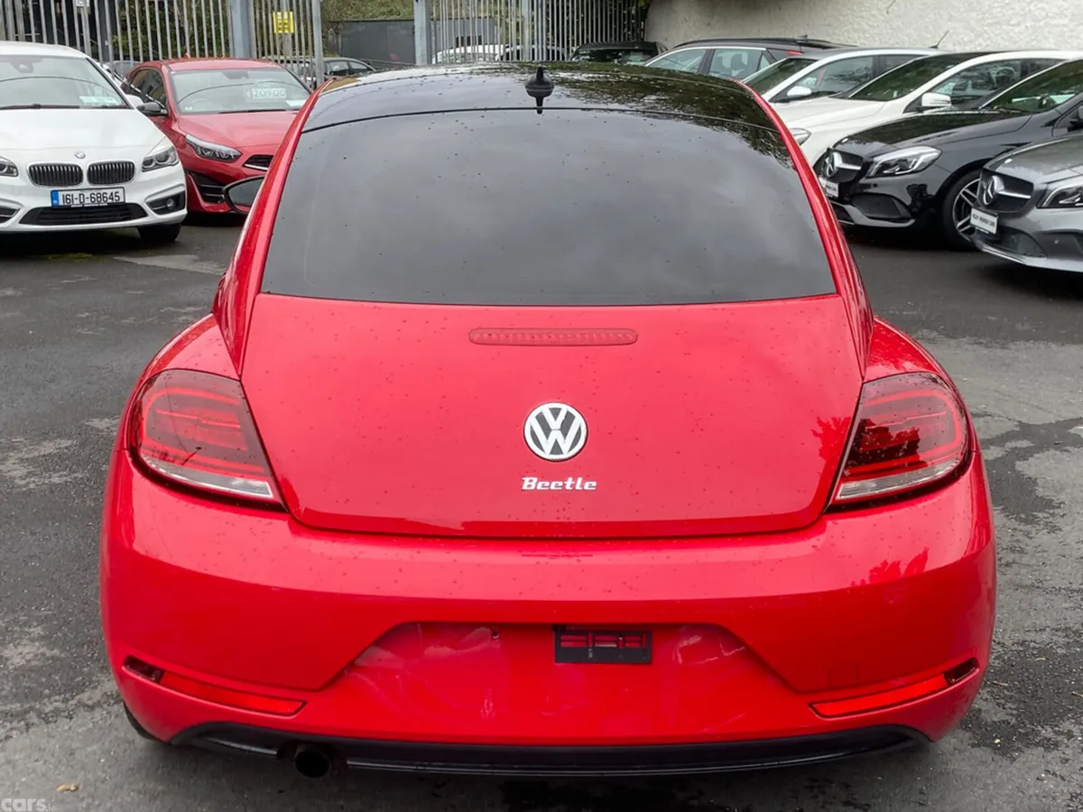 Volkswagen Beetle Hatchback, Petrol, 2018, Red
