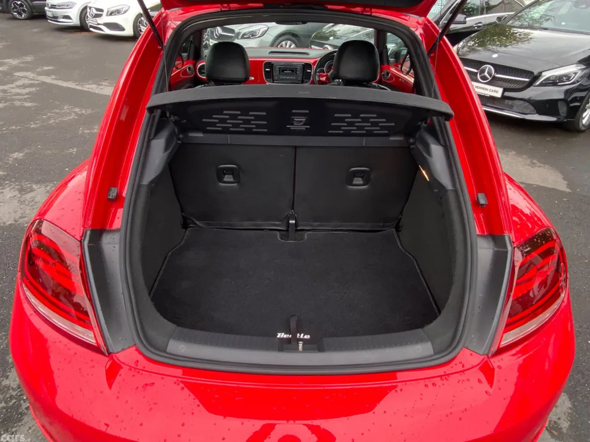 Volkswagen Beetle Hatchback, Petrol, 2018, Red