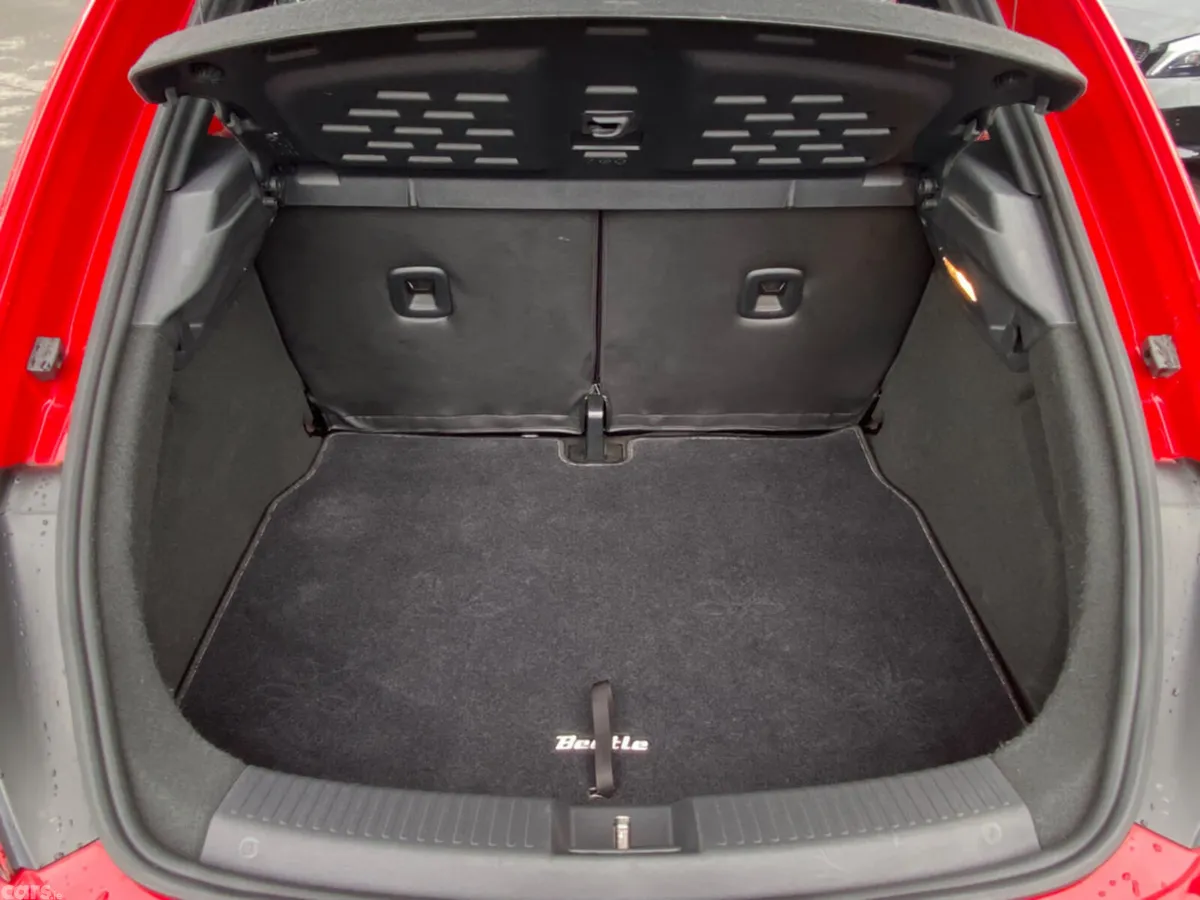 Volkswagen Beetle Hatchback, Petrol, 2018, Red