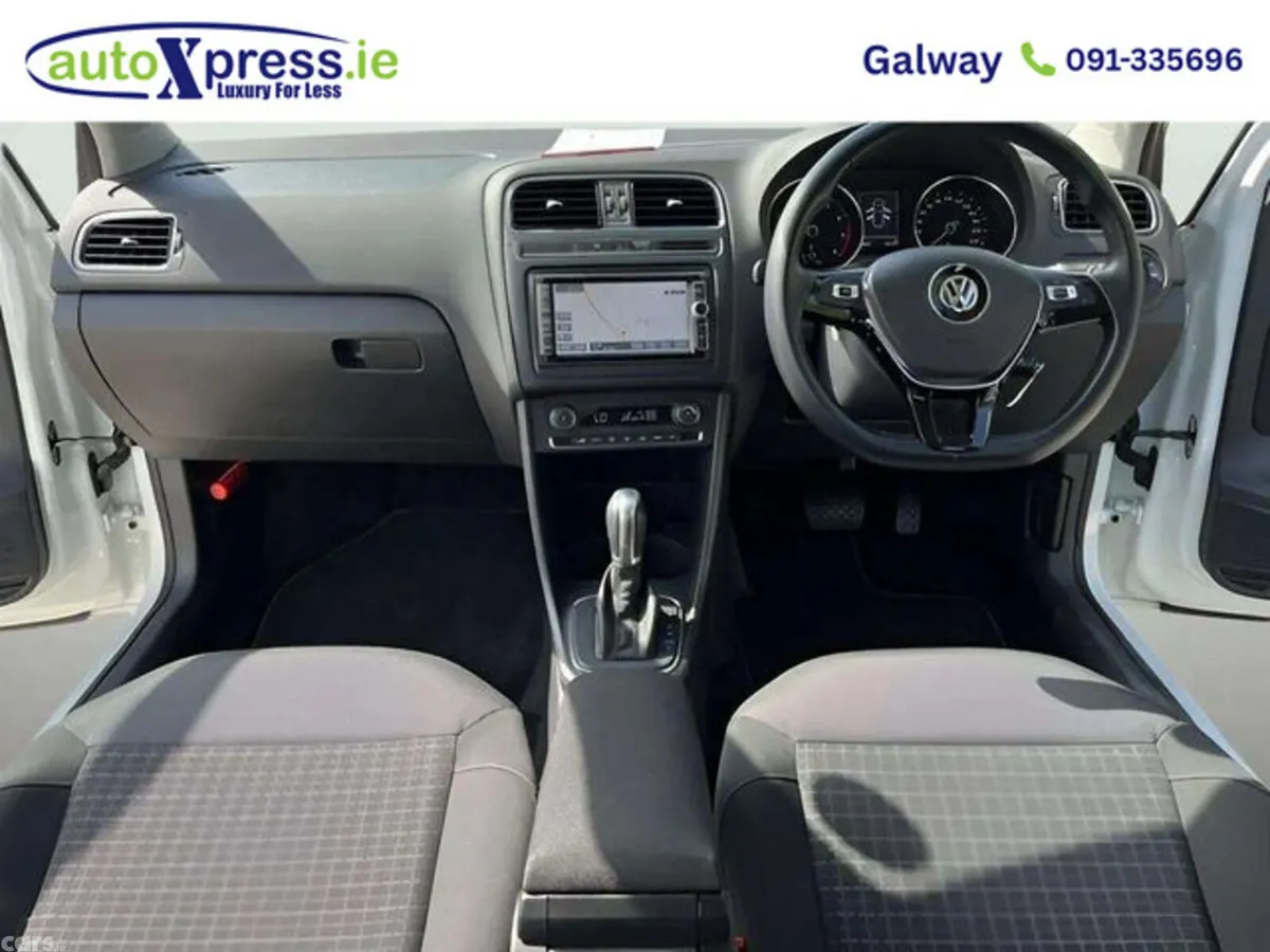 Volkswagen Polo Hatchback, Petrol, 2017, 