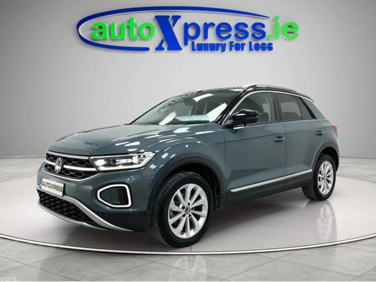 Volkswagen T-Roc SUV, Diesel, 2023, Green