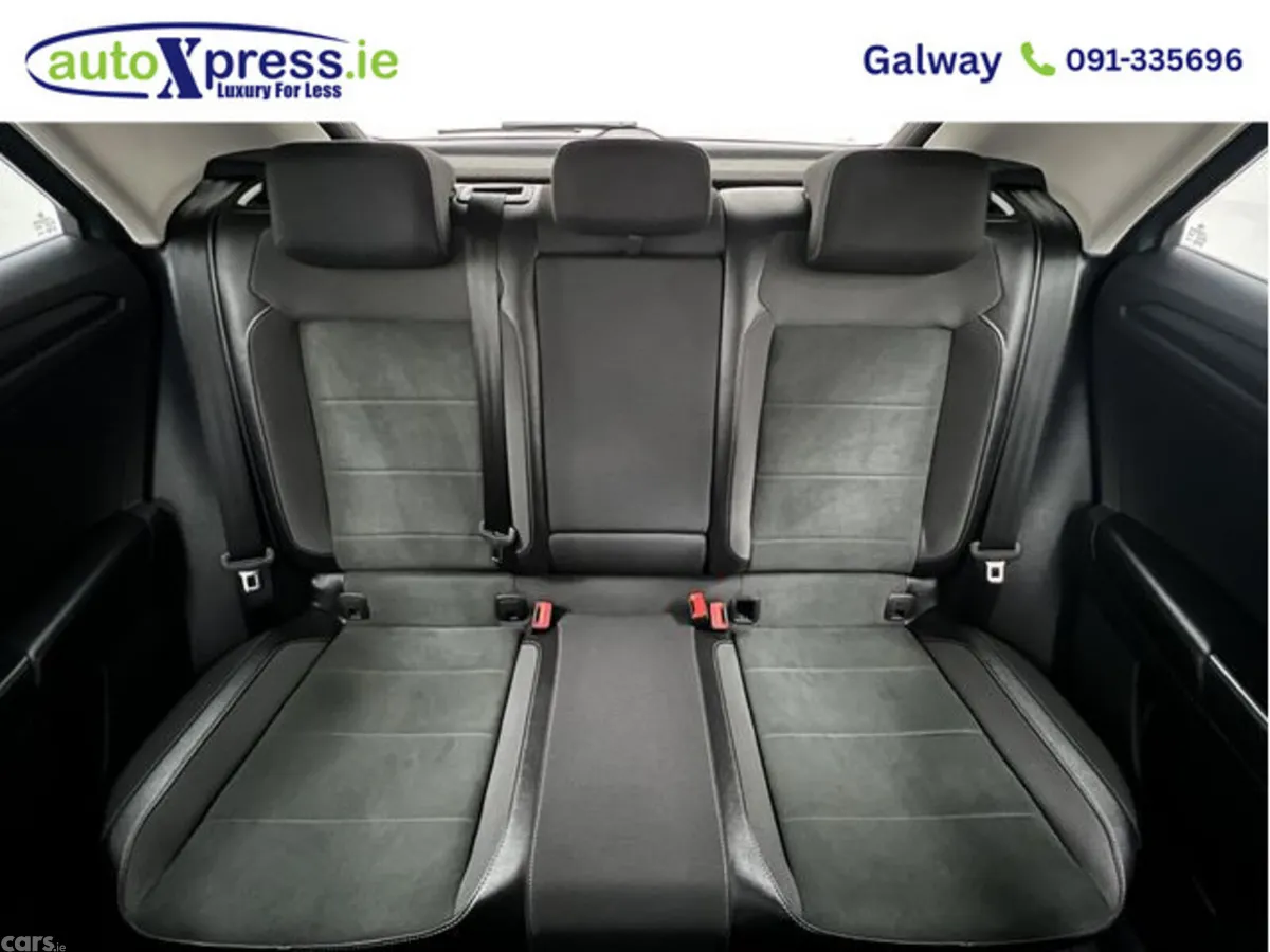 Volkswagen T-Roc SUV, Diesel, 2023, Green