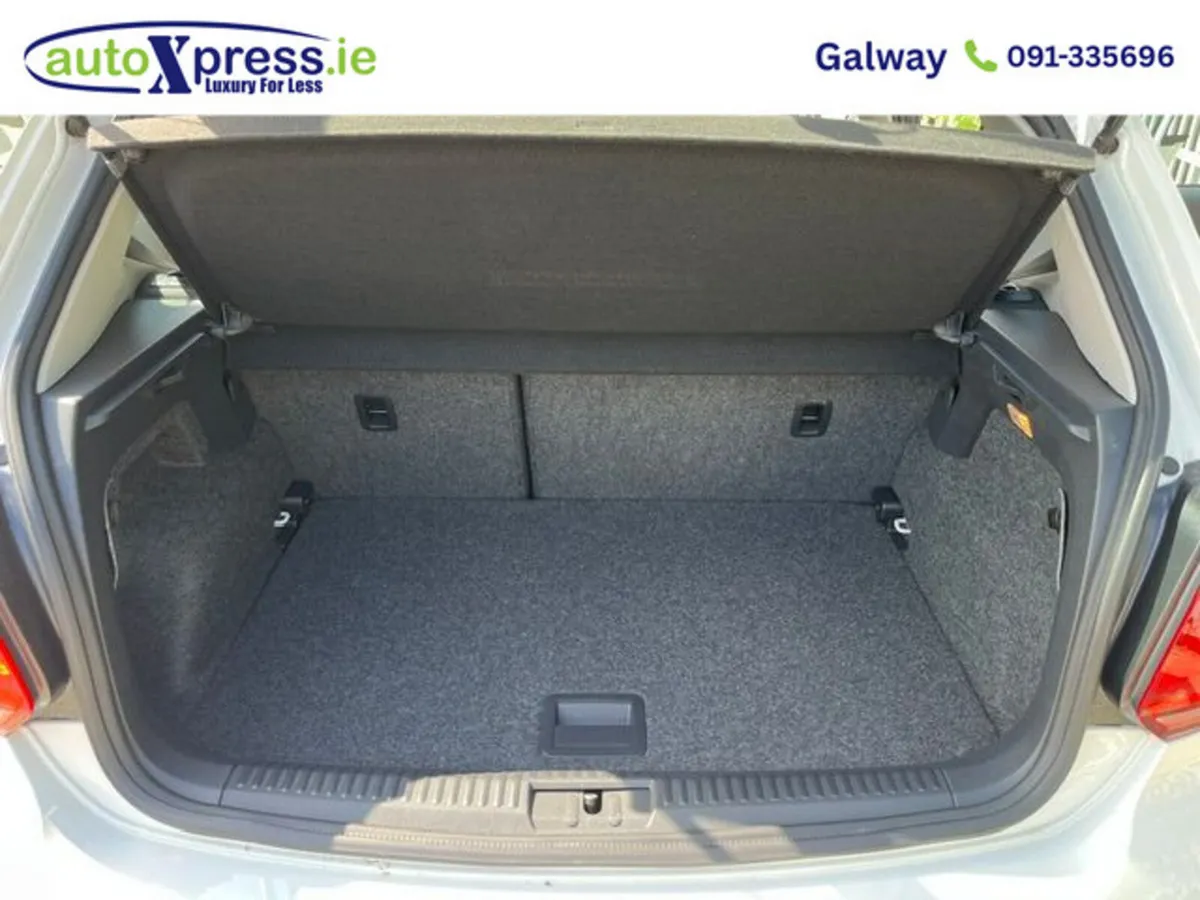 Volkswagen Polo Hatchback, Petrol, 2017, 
