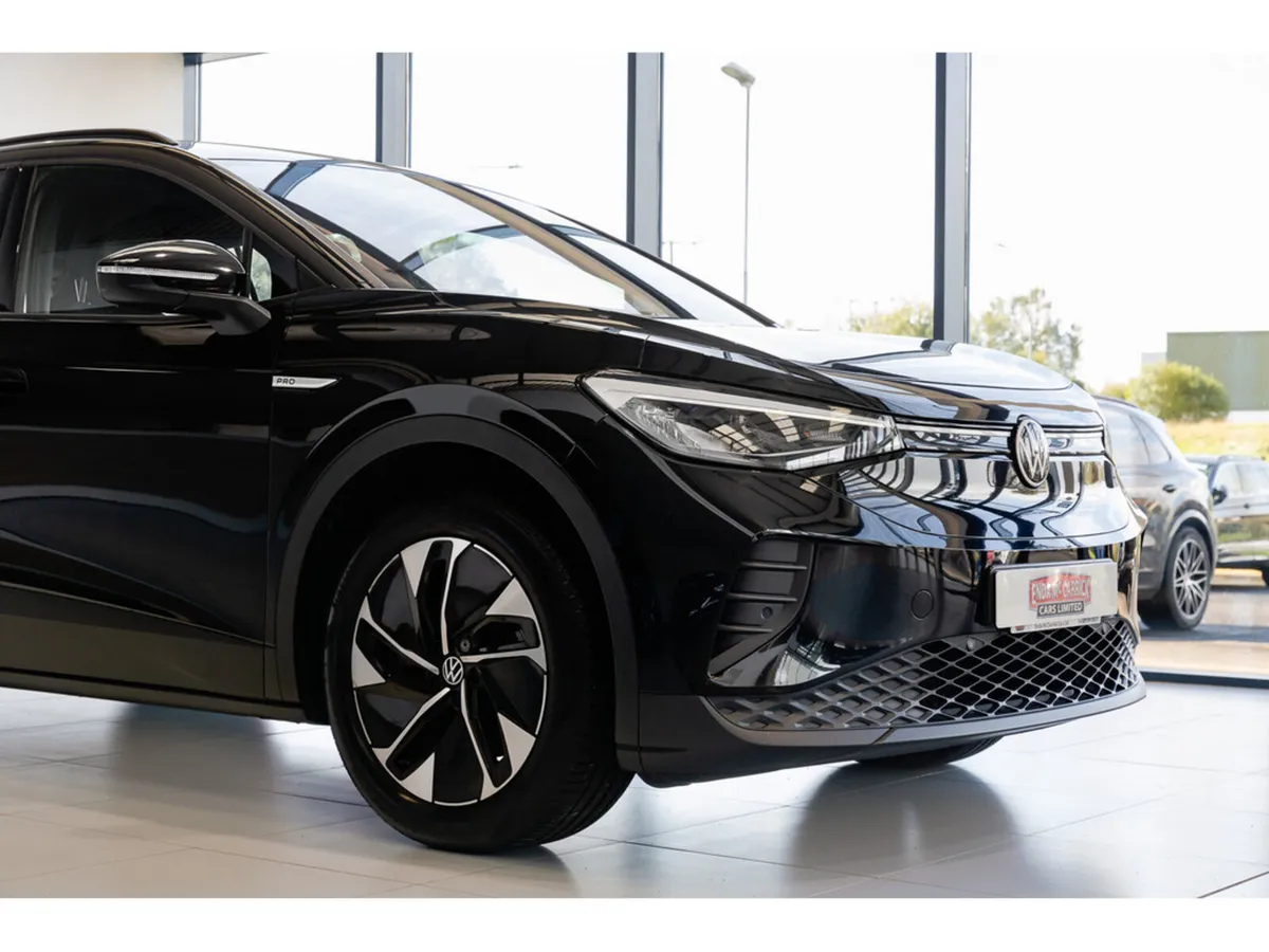 Volkswagen ID.4 Estate, Electric, 2023, Black