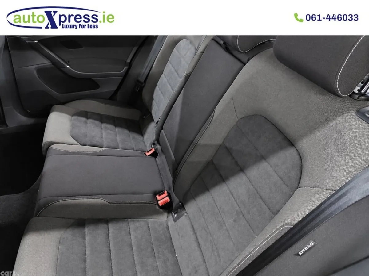 Volkswagen Golf Hatchback, Petrol, 2015, Blue