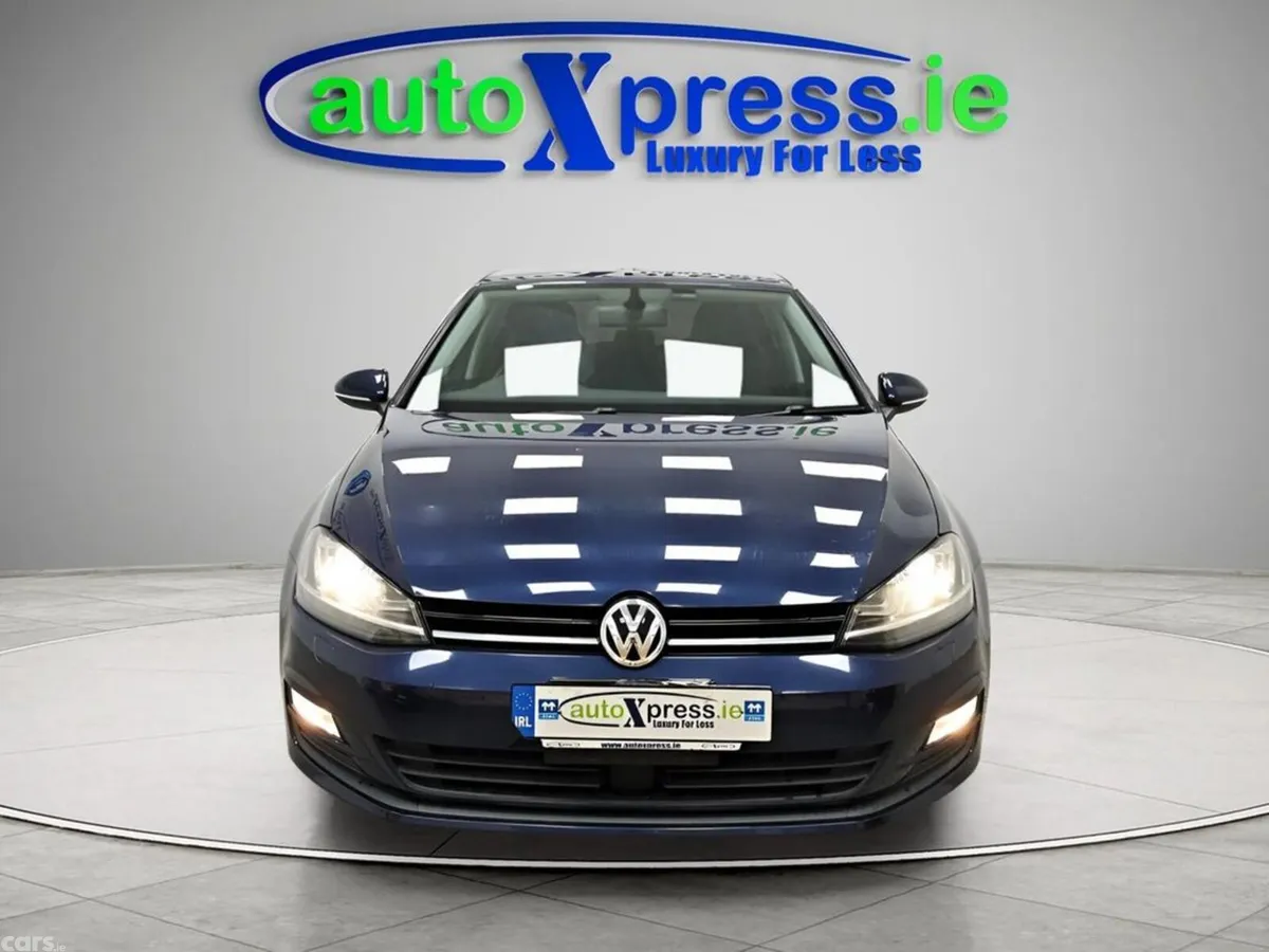 Volkswagen Golf Hatchback, Petrol, 2015, Blue