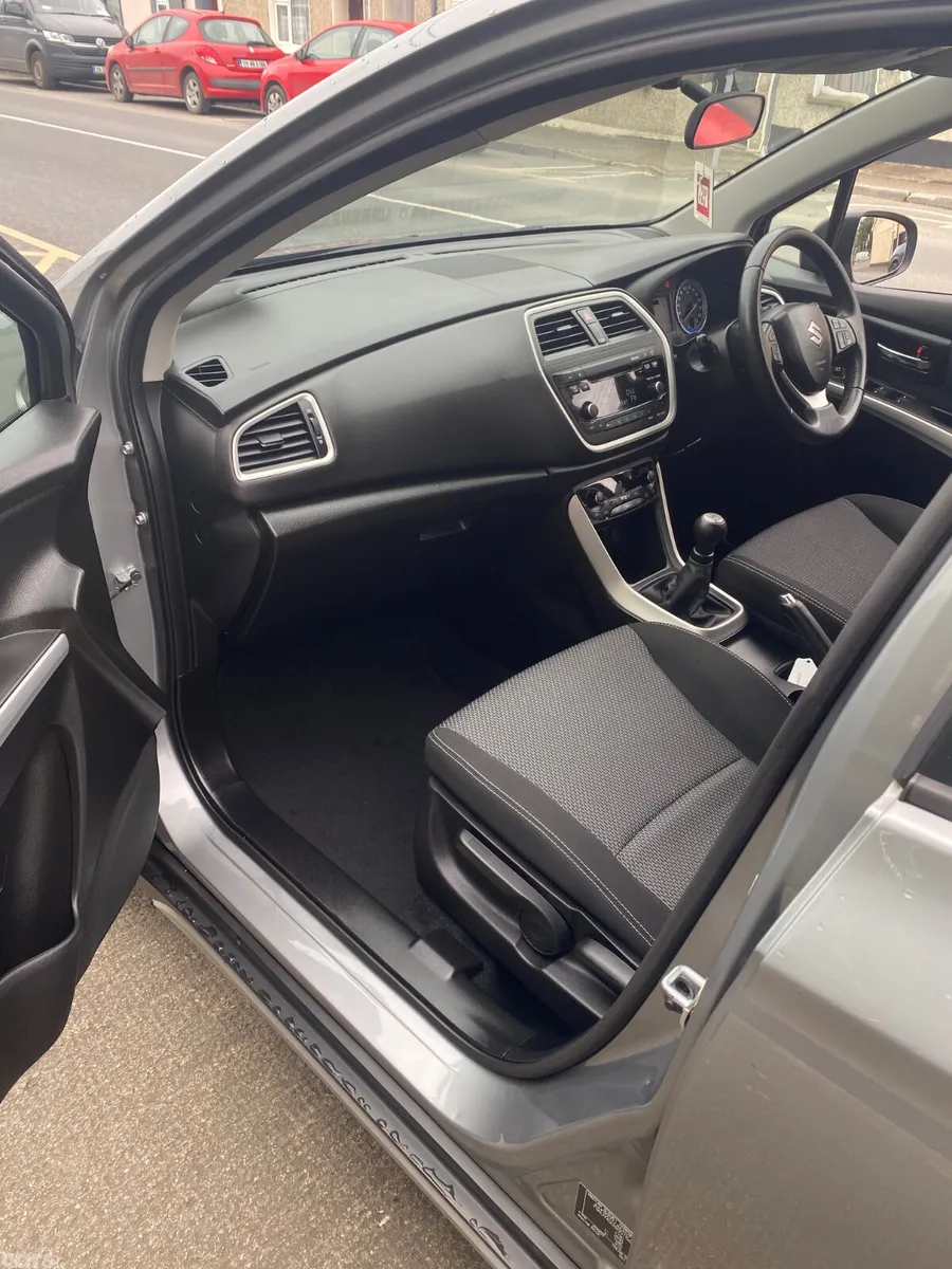 Suzuki SX4 S-Cross Hatchback, Petrol, 2016, Grey