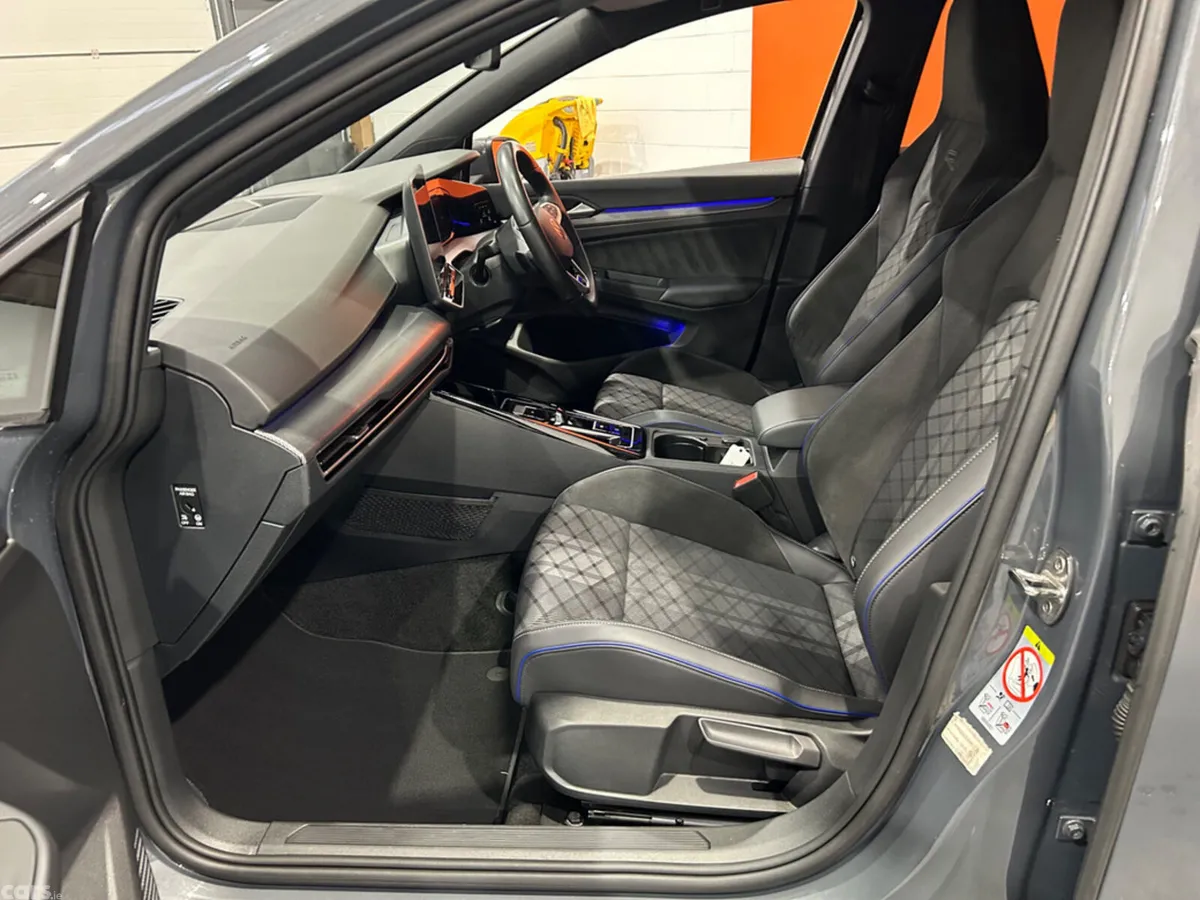 Volkswagen Golf Hatchback, Diesel, 2024, Grey