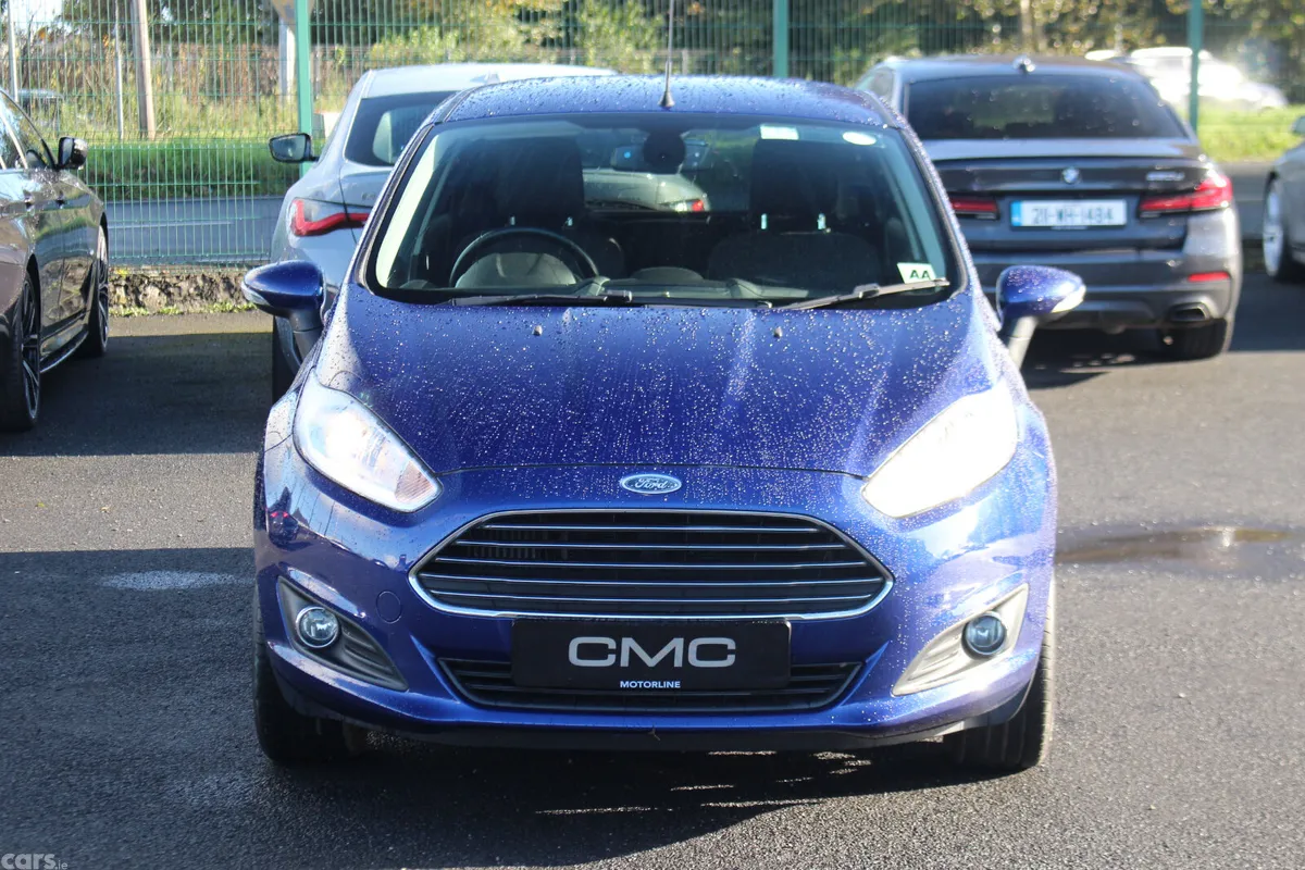 Ford Fiesta Hatchback, Petrol, 2016, Blue