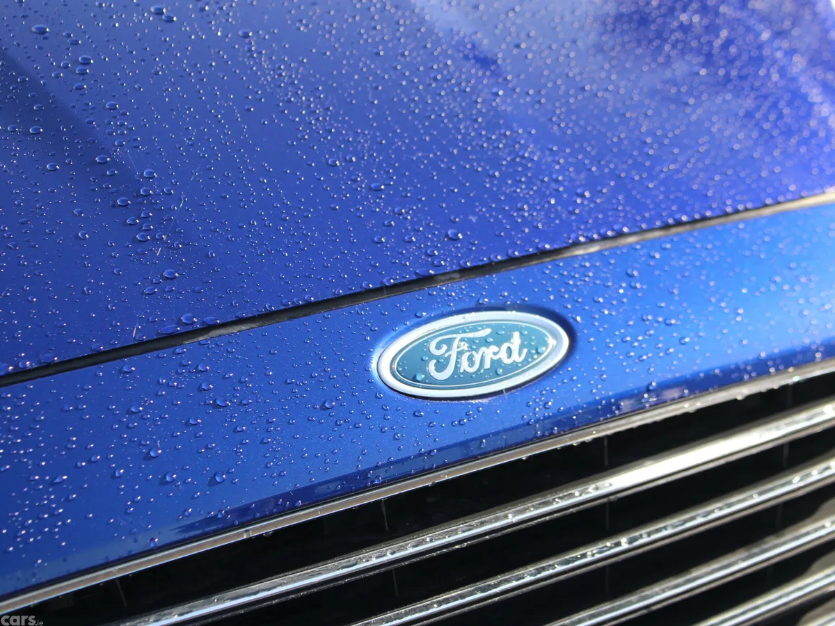 Ford Fiesta Hatchback, Petrol, 2016, Blue