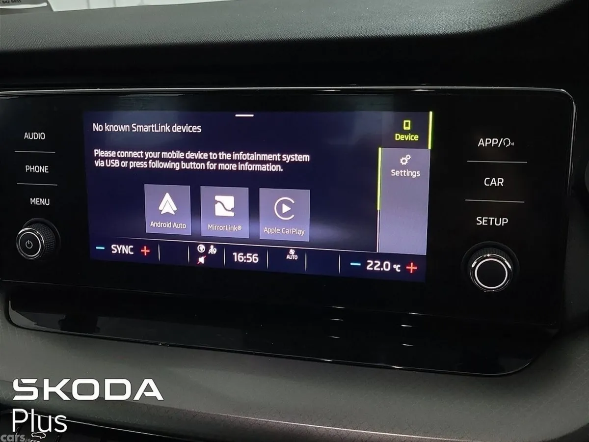Skoda Octavia Saloon, Petrol, 2024, Grey