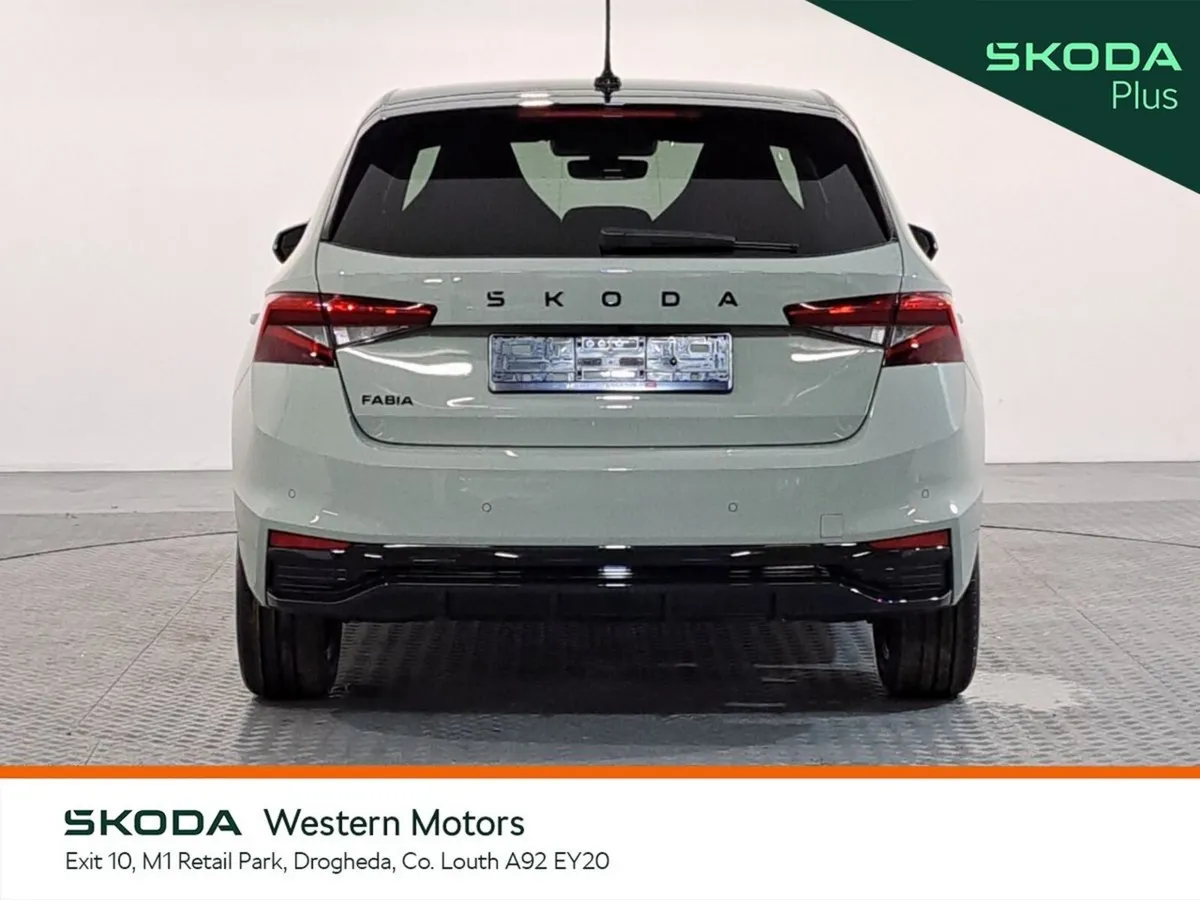 Skoda Fabia Hatchback, Petrol, 2027, Green