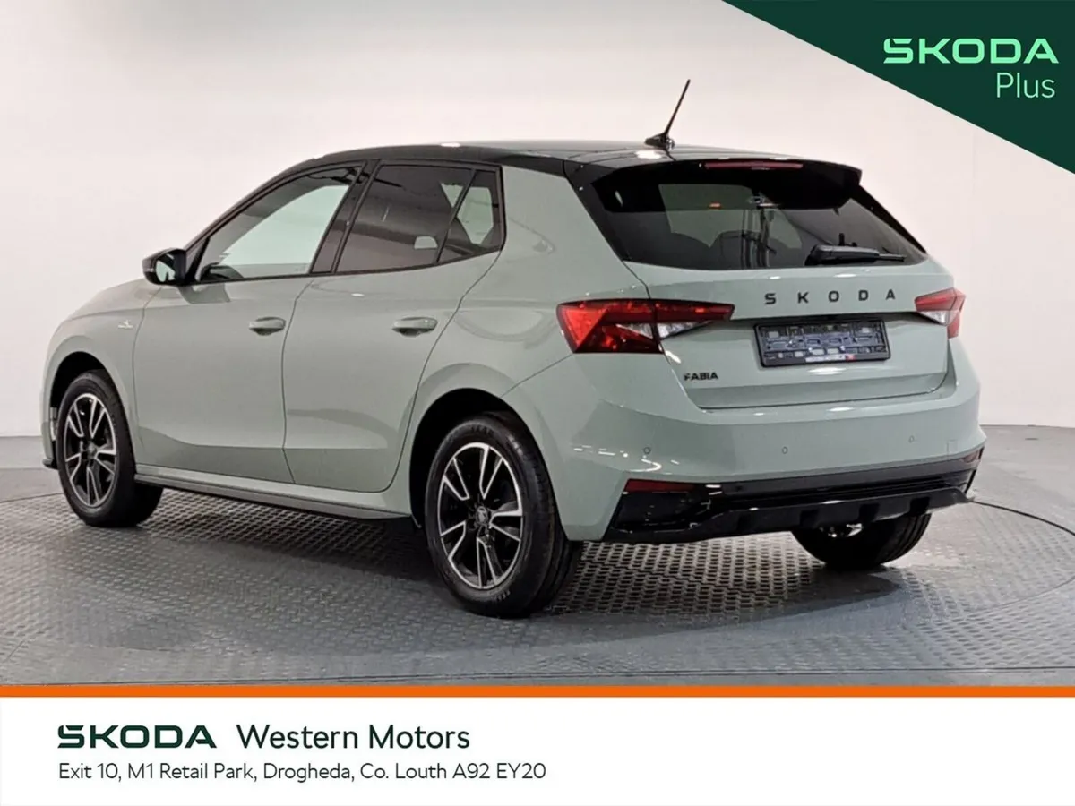 Skoda Fabia Hatchback, Petrol, 2027, Green