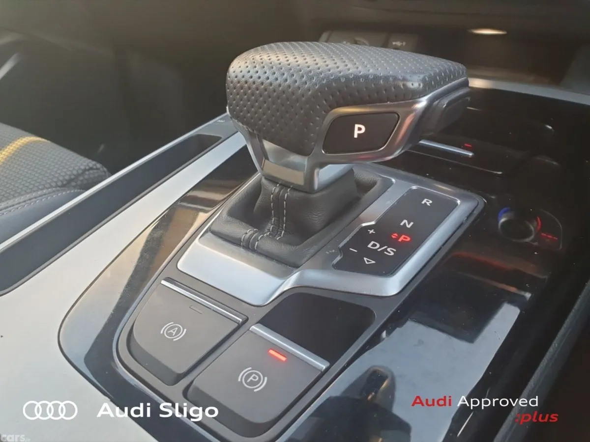 Audi Q5 SUV, Diesel, 2023, Blue