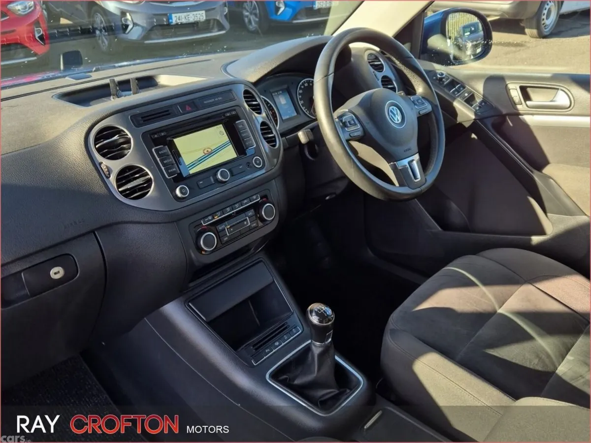 Volkswagen Tiguan SUV, Diesel, 2015, Blue