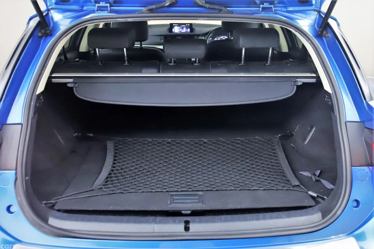 Lexus CT Hatchback, Petrol Hybrid, 2018, Blue