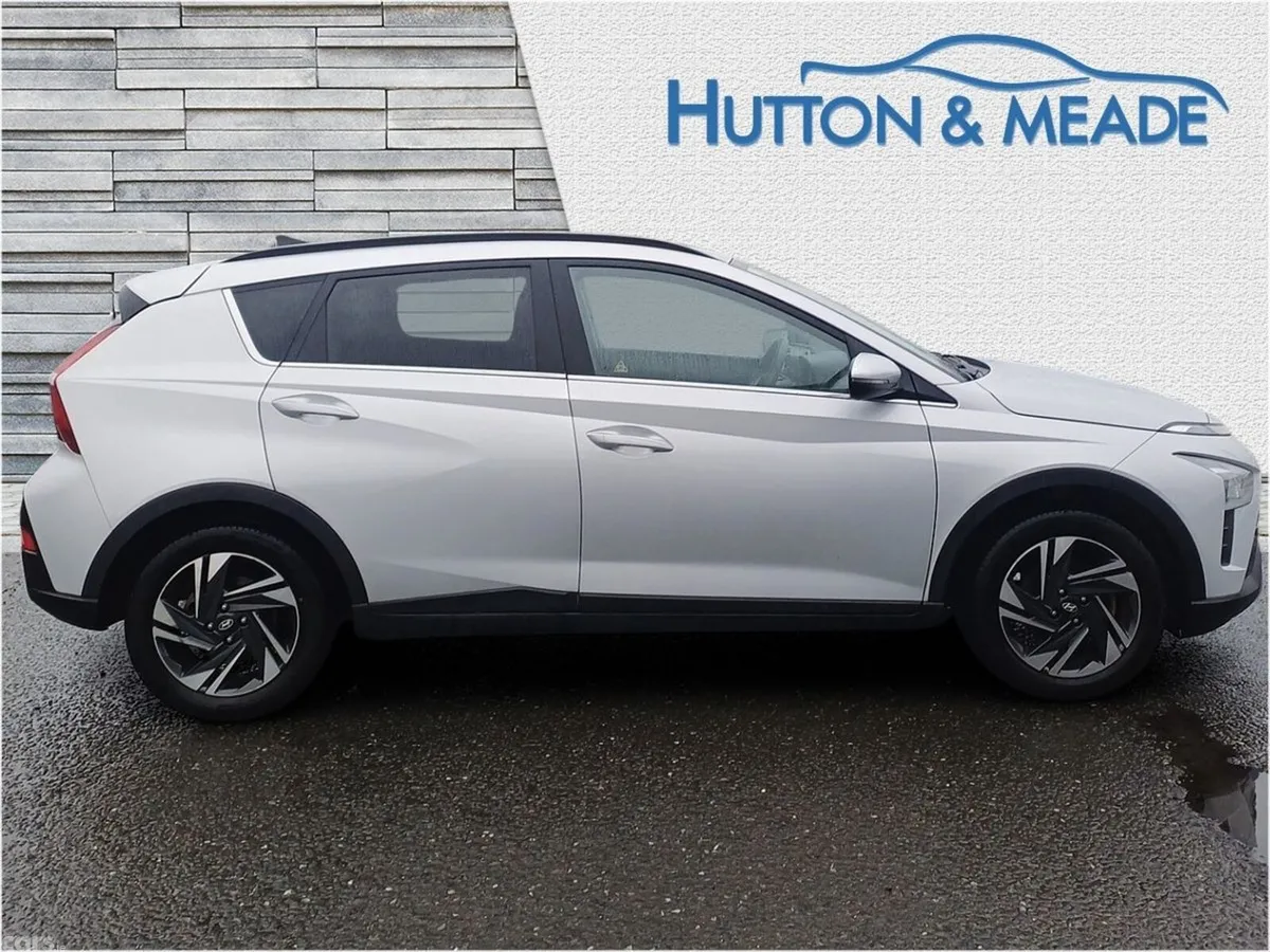 Hyundai Bayon Hatchback, Petrol, 2022, Silver