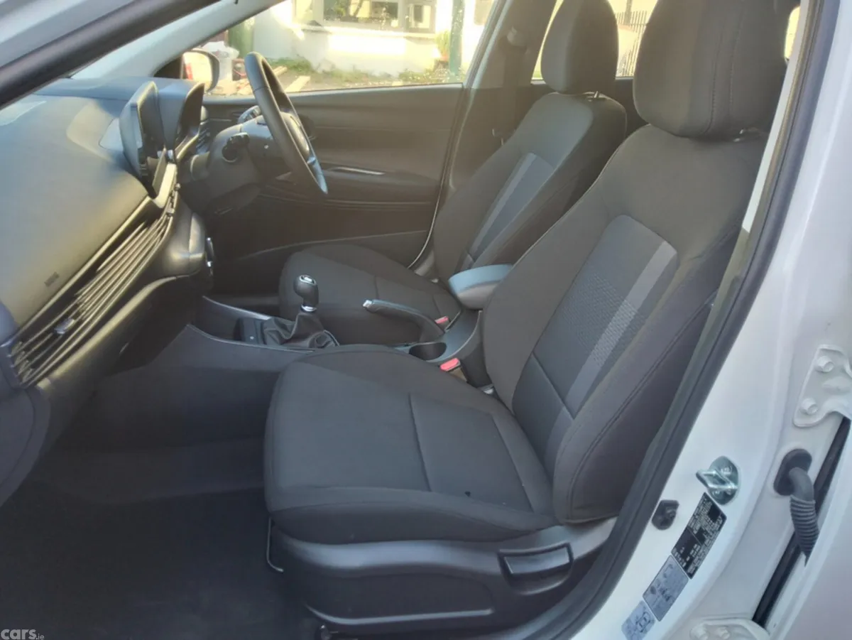 Hyundai i20 Hatchback, Petrol, 2026, White