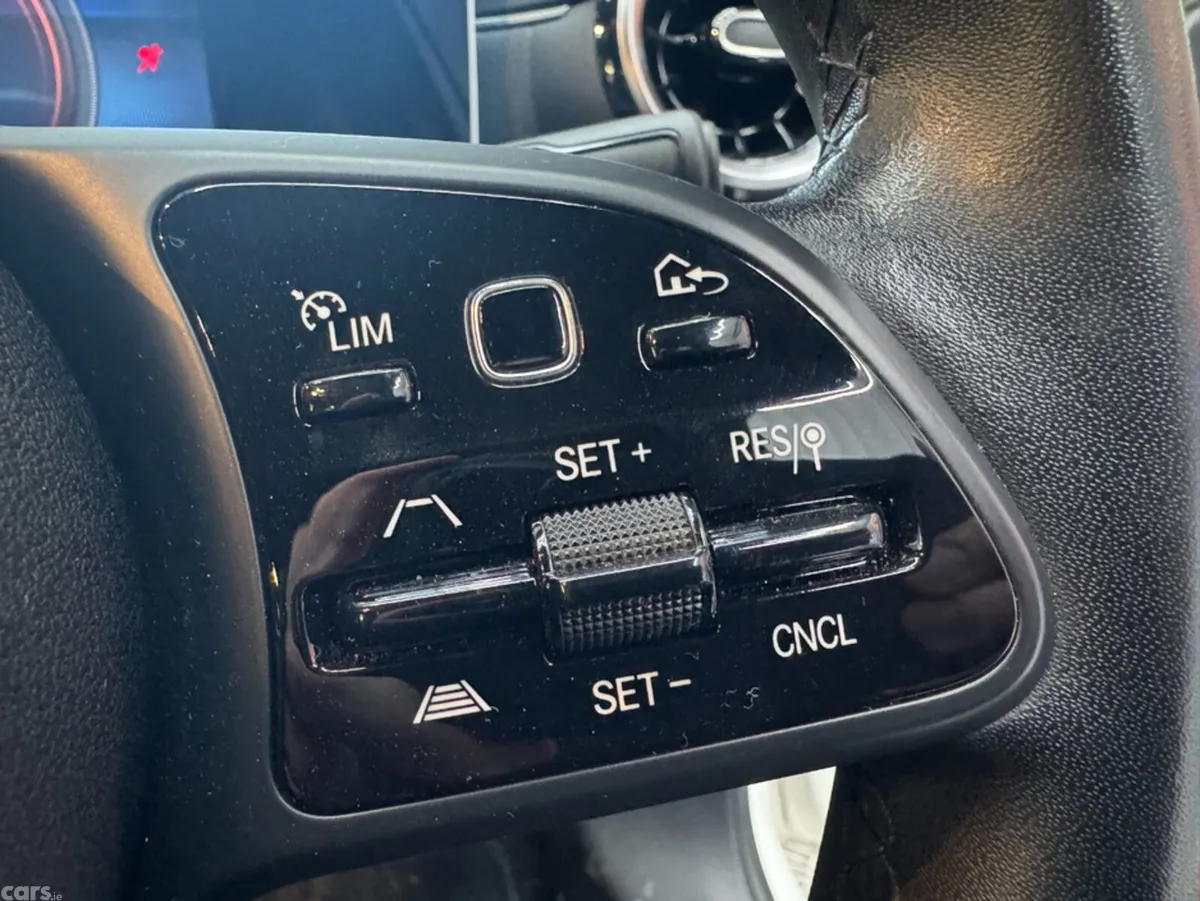 Mercedes-Benz A-Class Hatchback, Petrol, 2019, White