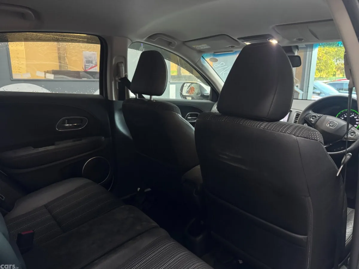 Honda Vezel SUV, Petrol, 2018, White