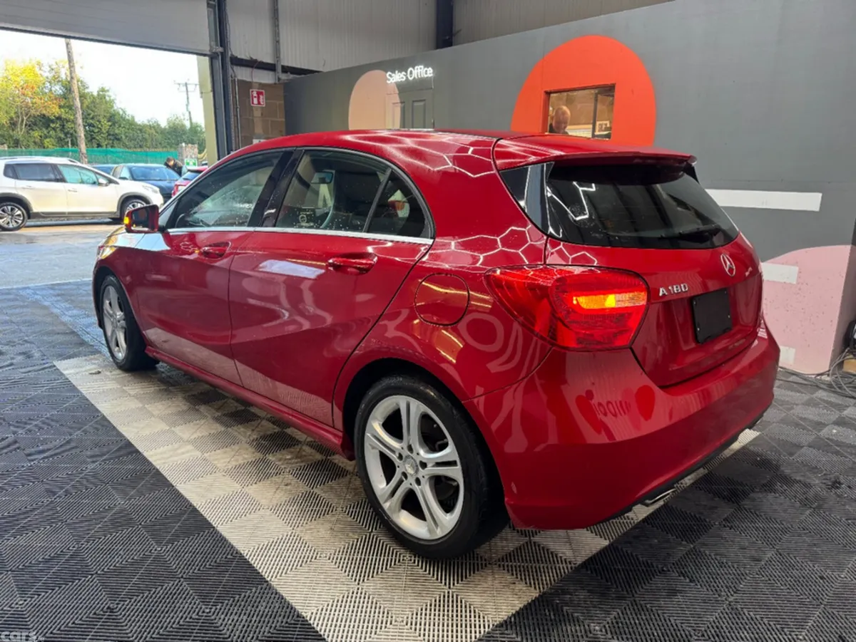 Mercedes-Benz A-Class Hatchback, Petrol, 2015, Red