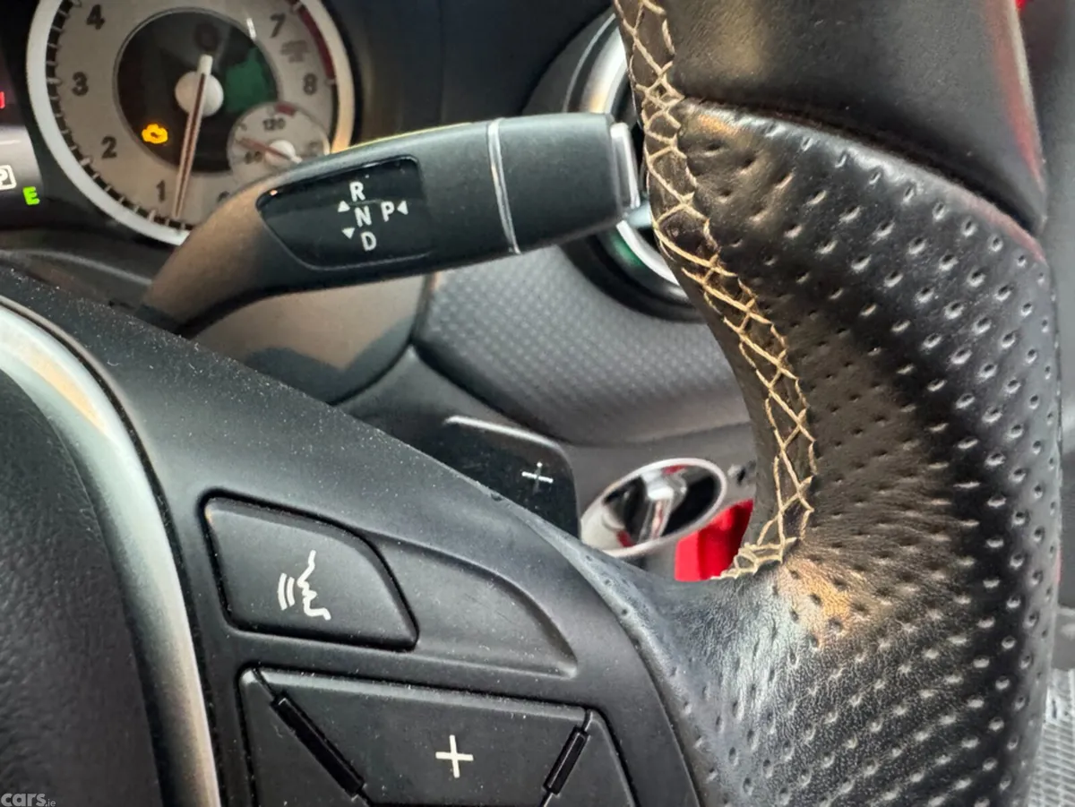 Mercedes-Benz A-Class Hatchback, Petrol, 2015, Red