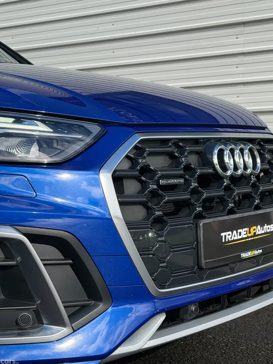 Audi Q5 SUV, Diesel, 2023, Blue