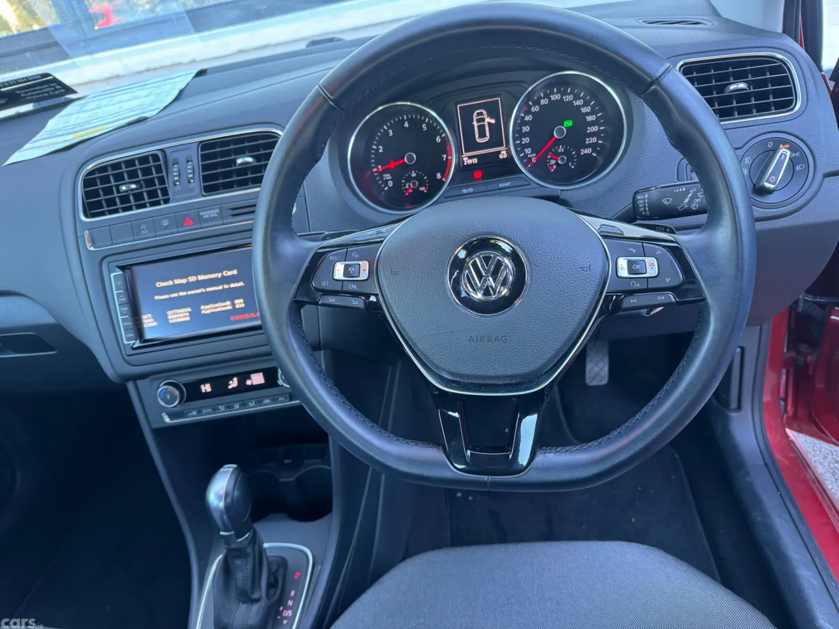 Volkswagen Polo Hatchback, Petrol, 2015, Red