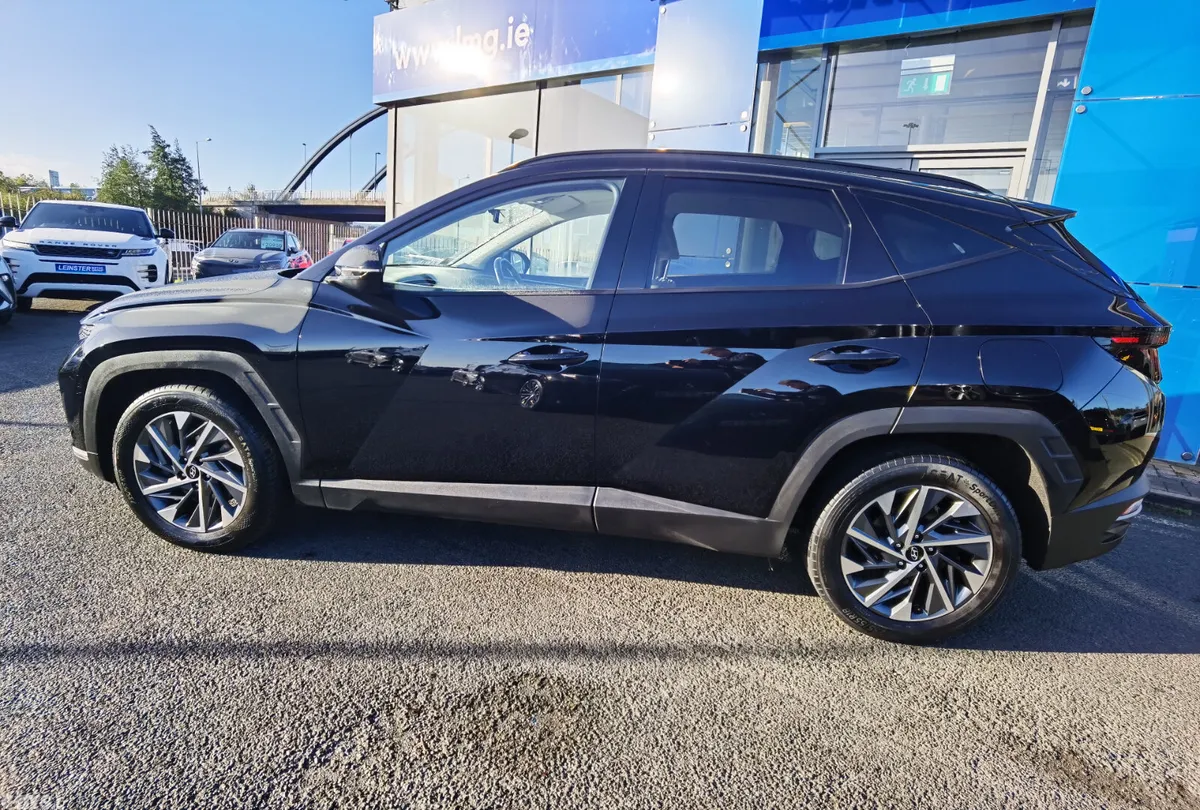 Hyundai Tucson SUV, Diesel, 2023, Black